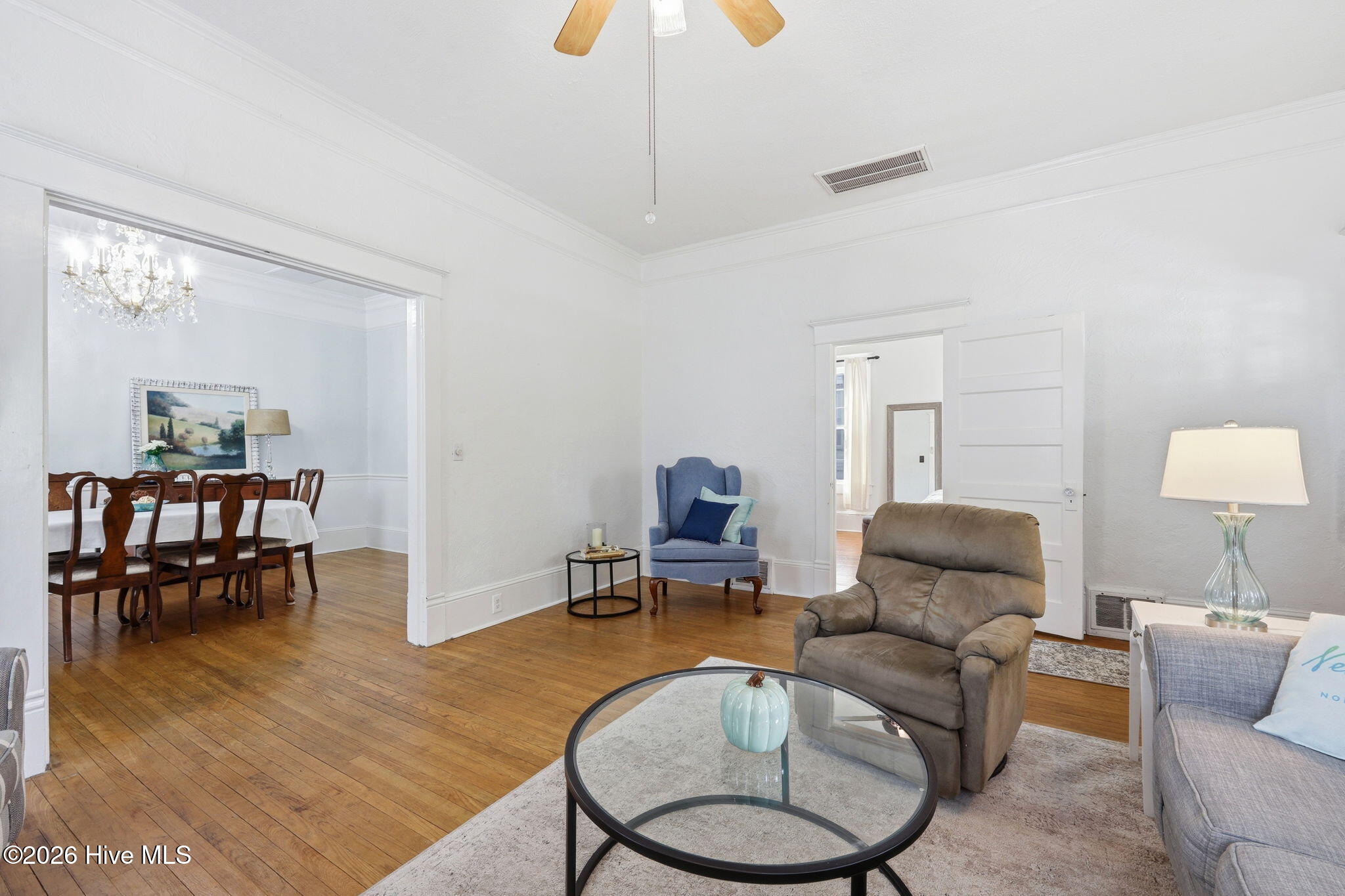 1619 Spencer Avenue Property Photo 10