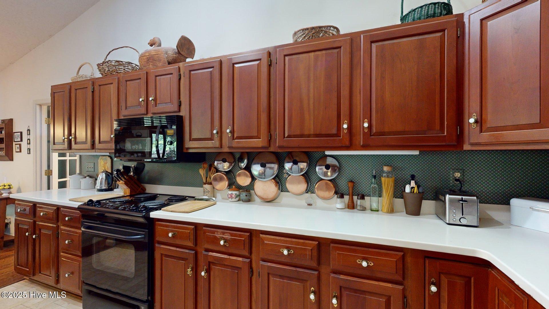 135 Gray Fox Run Property Photo 13