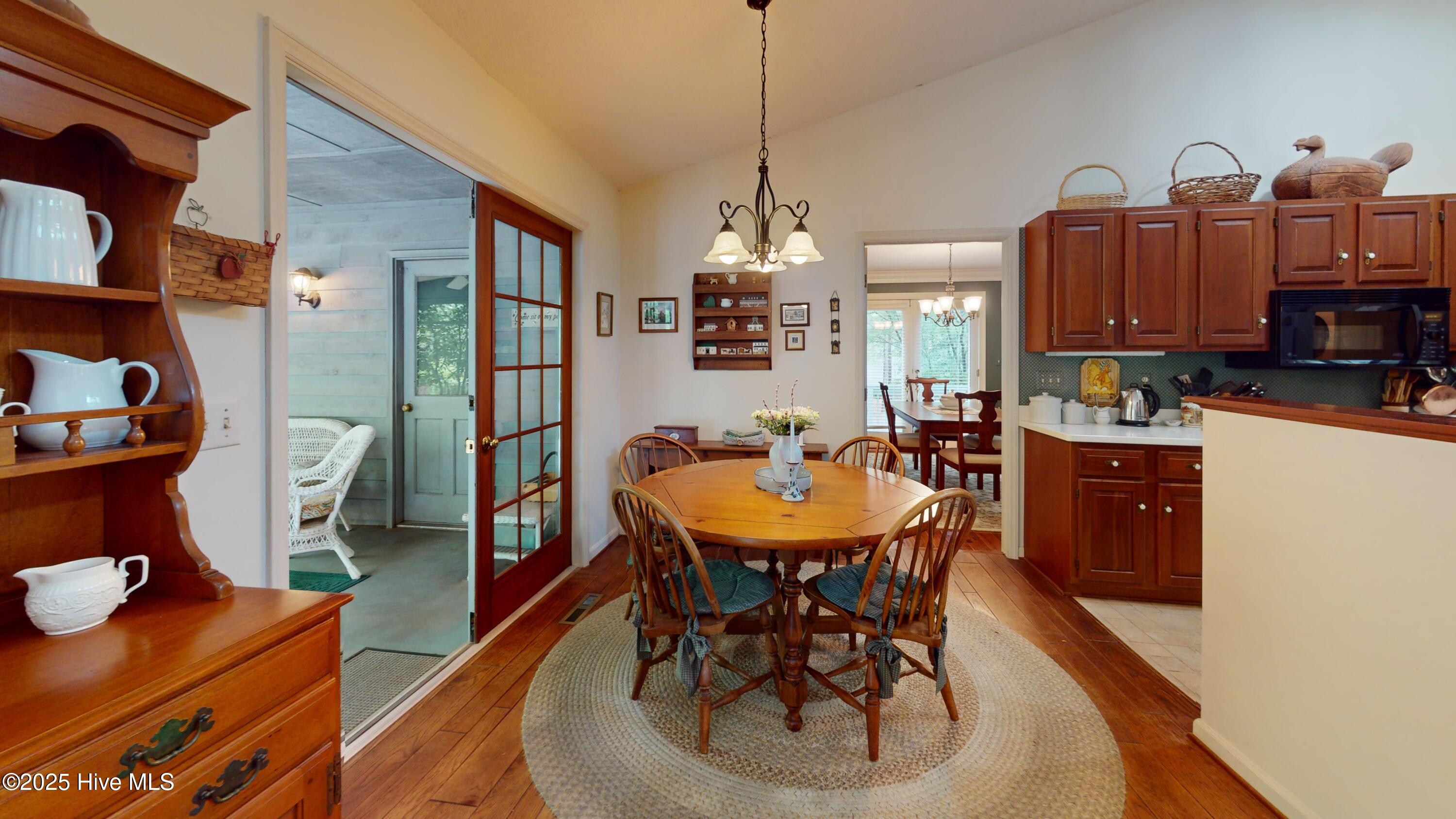 135 Gray Fox Run Property Photo 17