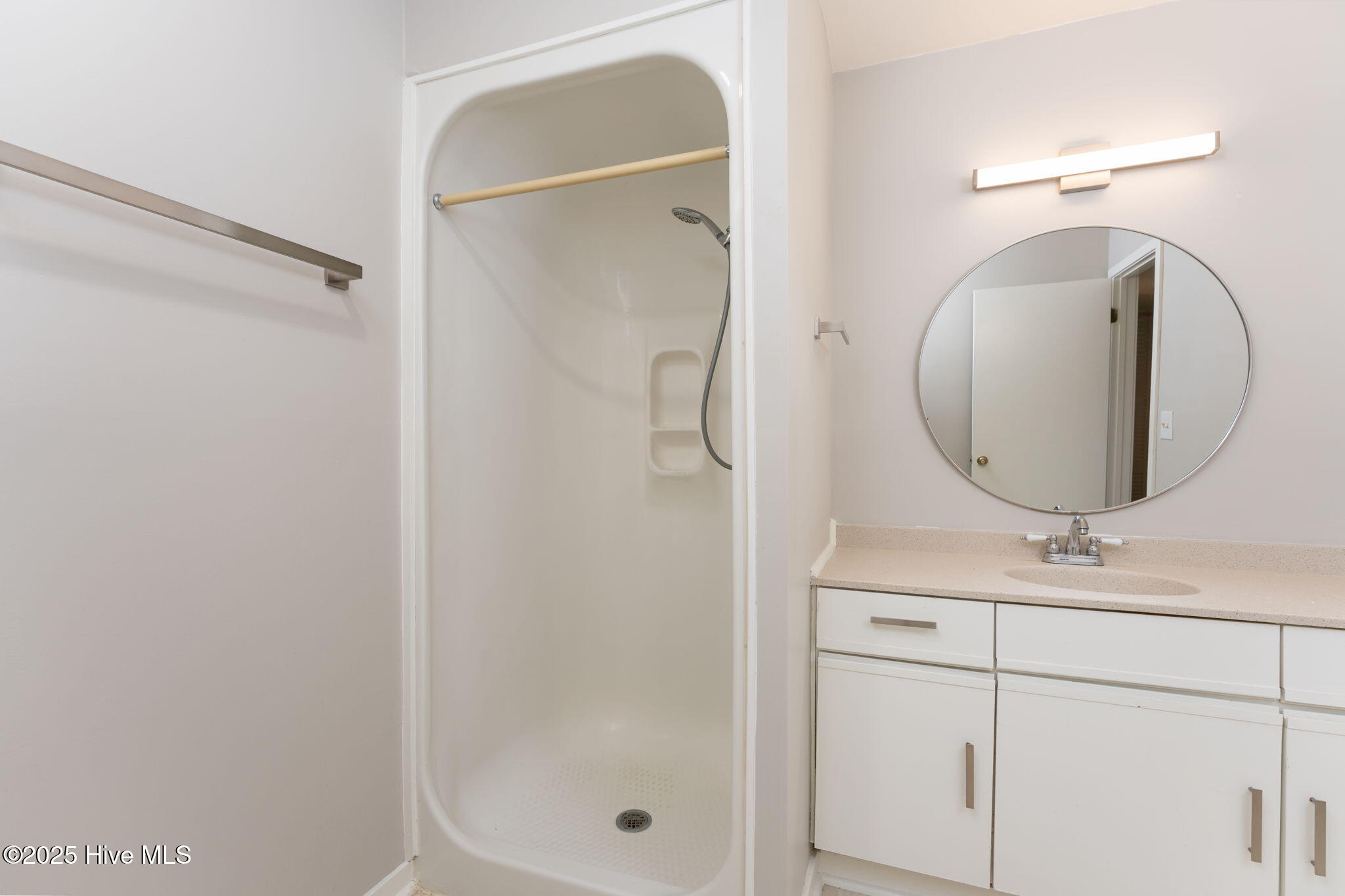 732 Azalea Drive 413 Property Photo 28