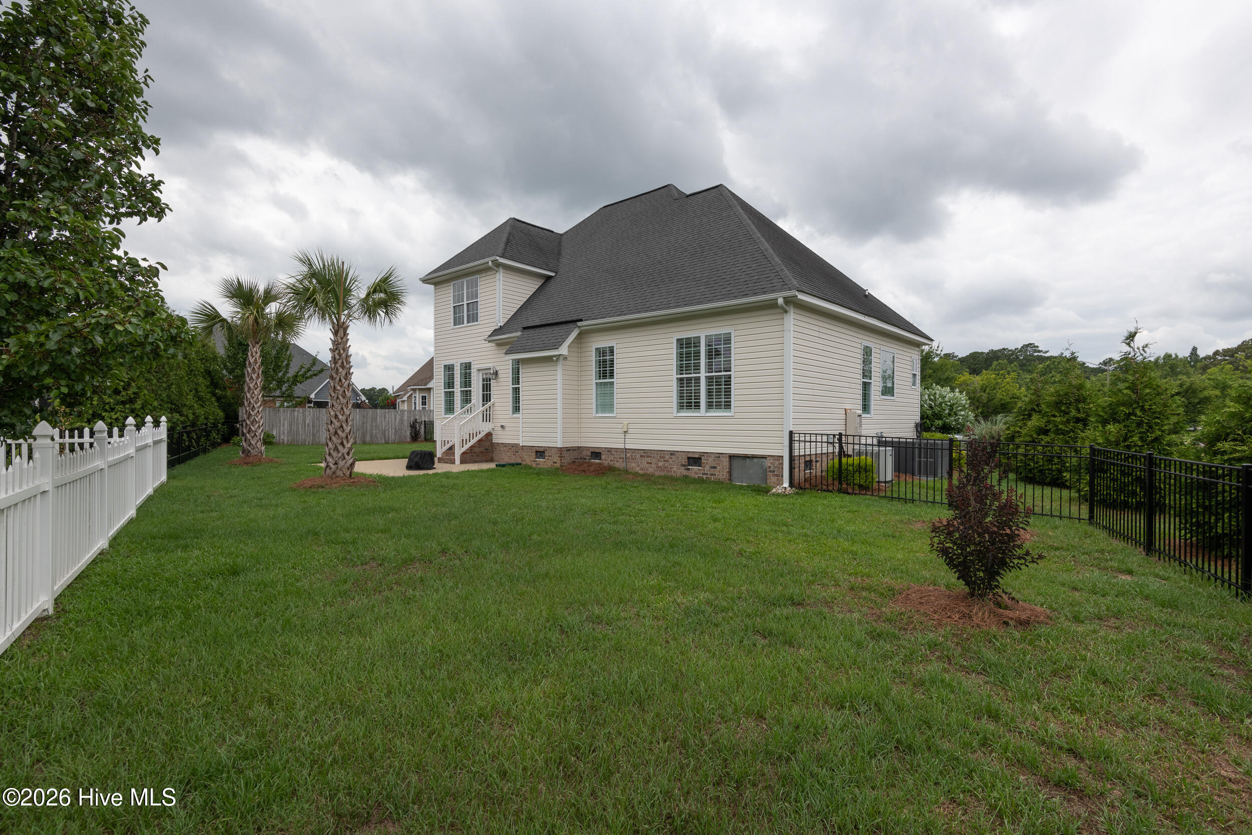 308 Guiness Drive Property Photo 4