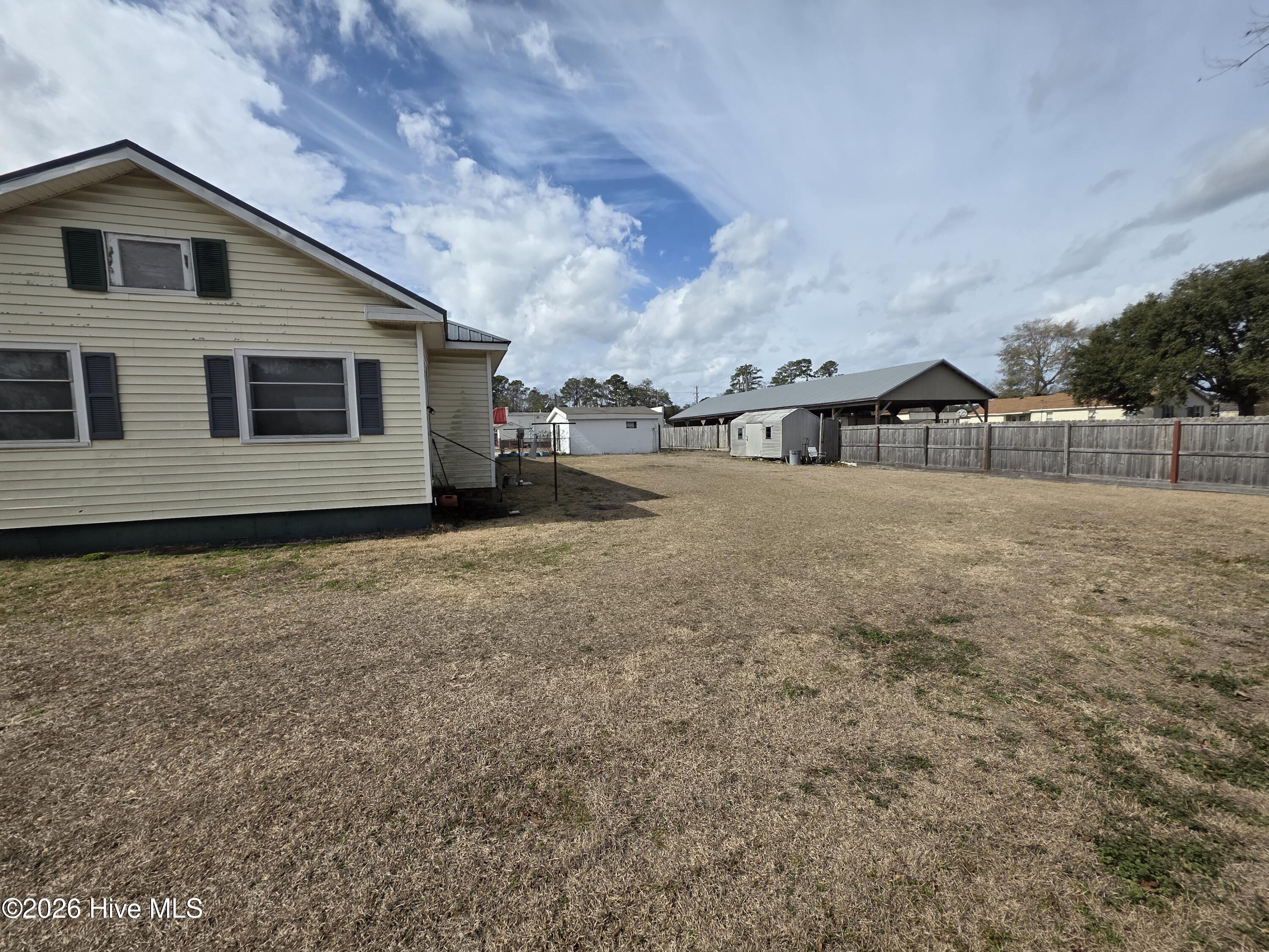 4009 Holly Shelter Road Property Photo 4