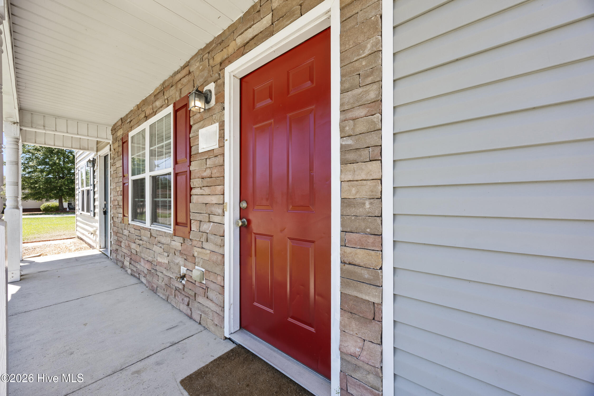 1003 Grandeur Avenue Property Photo 3