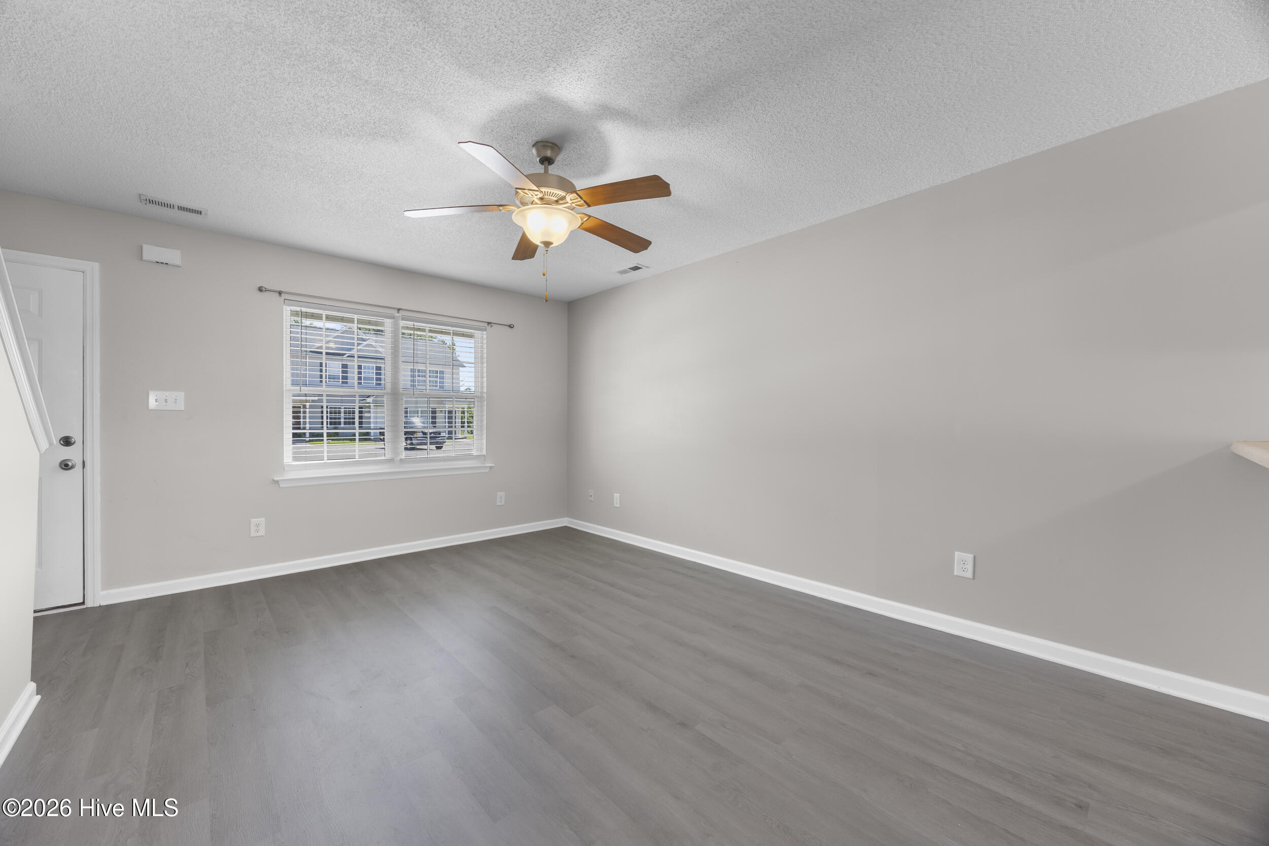 1003 Grandeur Avenue Property Photo 6