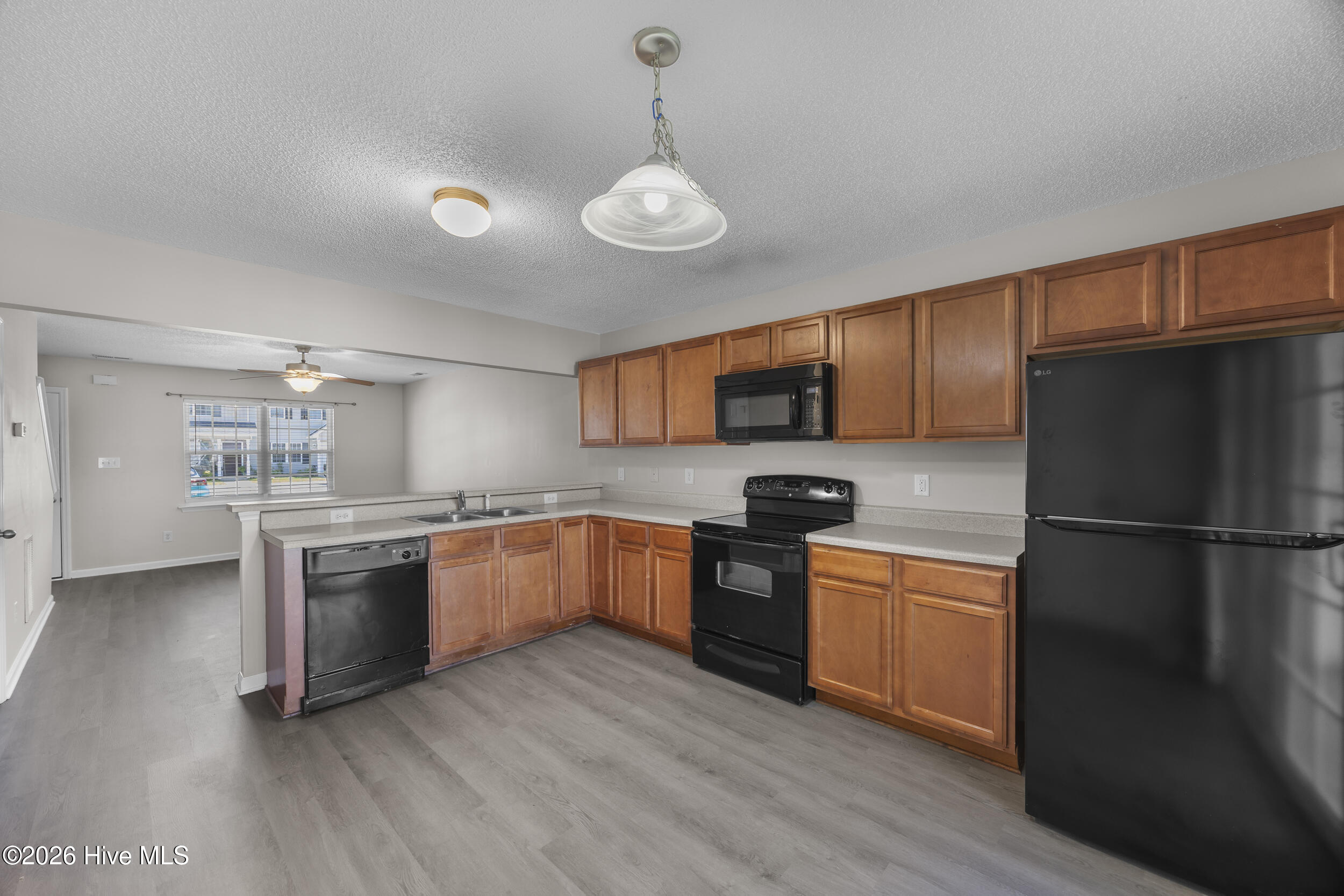 1003 Grandeur Avenue Property Photo 8