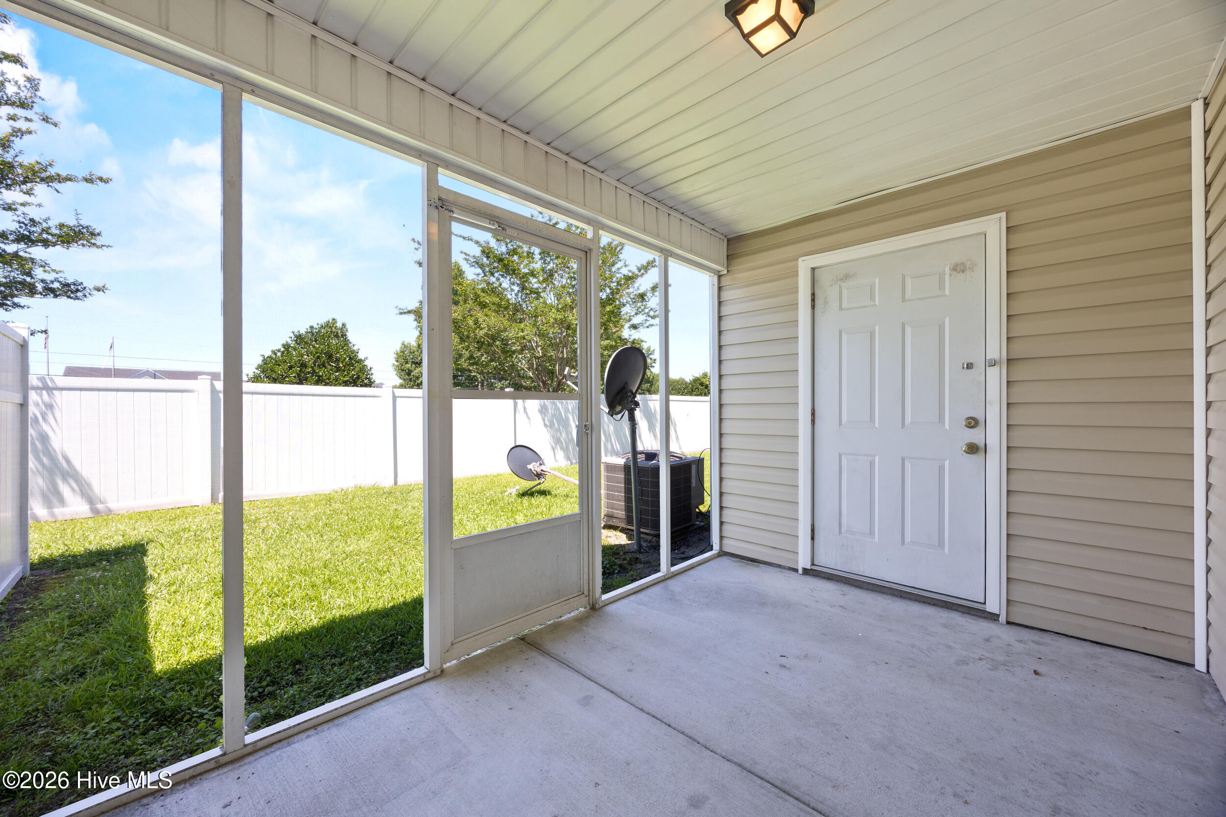 1003 Grandeur Avenue Property Photo 23