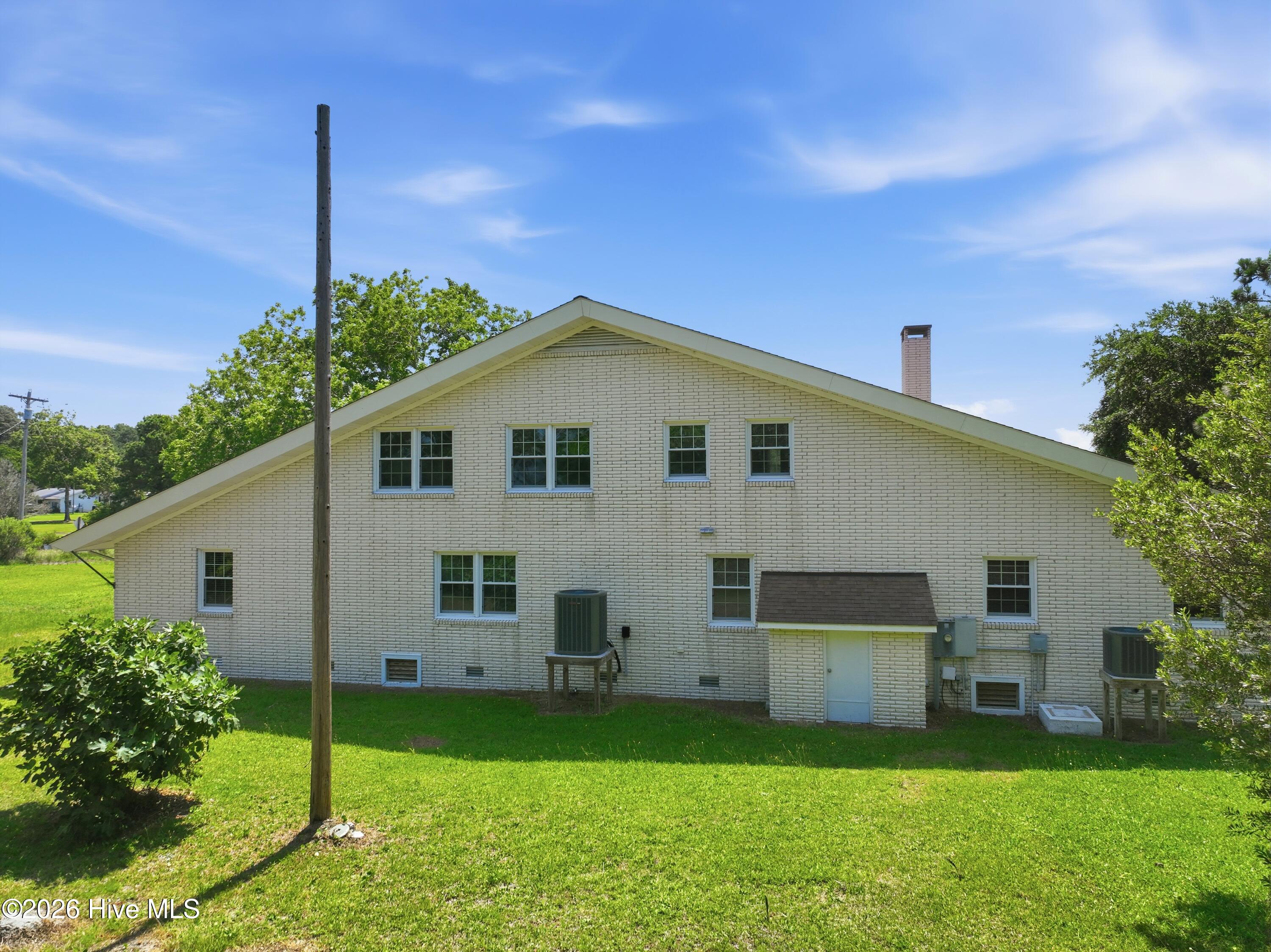 526 Crow Hill Road Property Photo 2