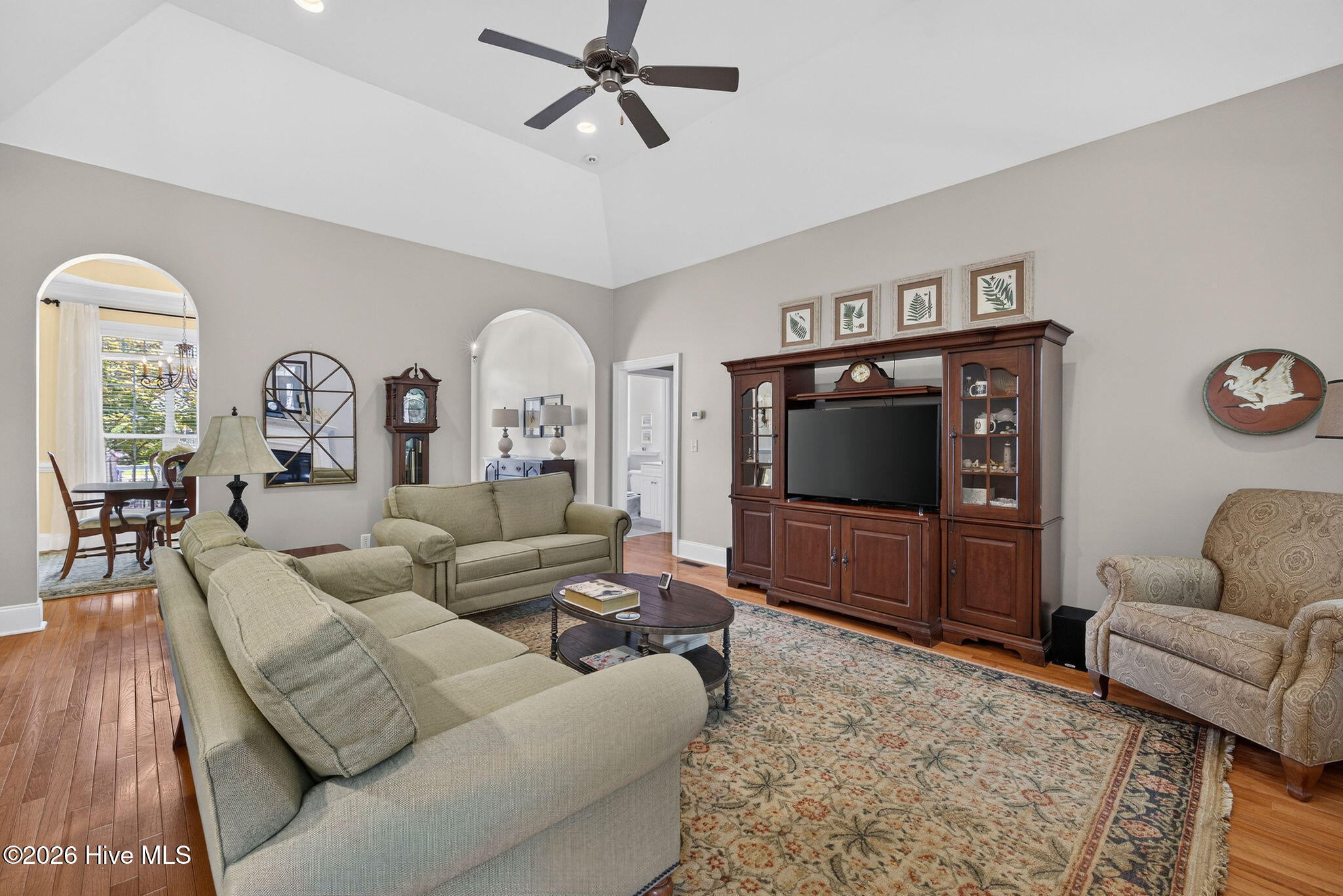 109 Currant Lane Property Photo 8