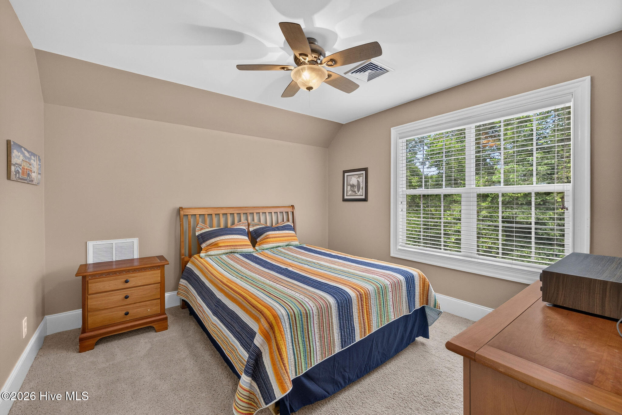 109 Currant Lane Property Photo 33