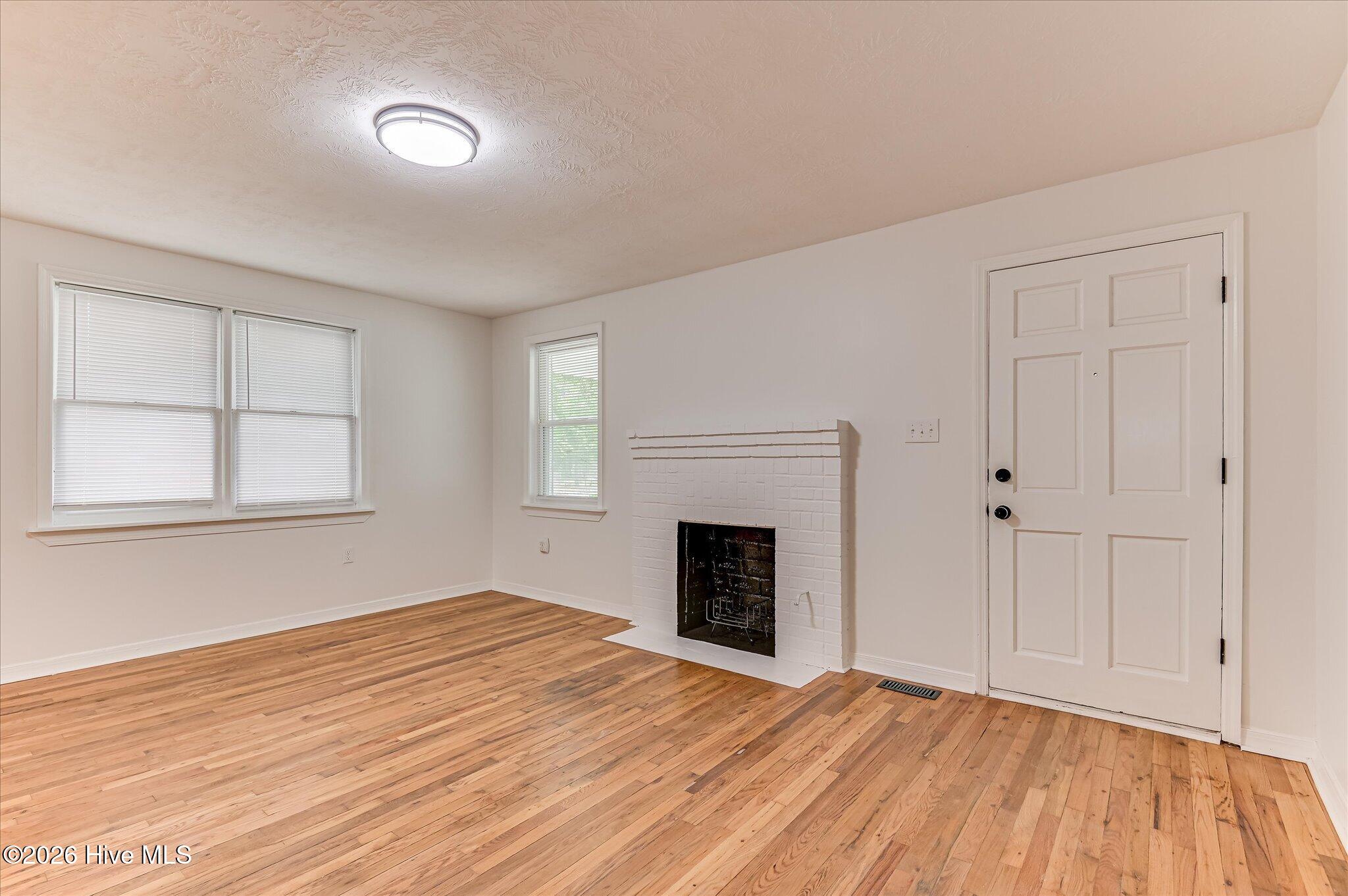 2012 Pennsylvania Avenue Property Photo 5