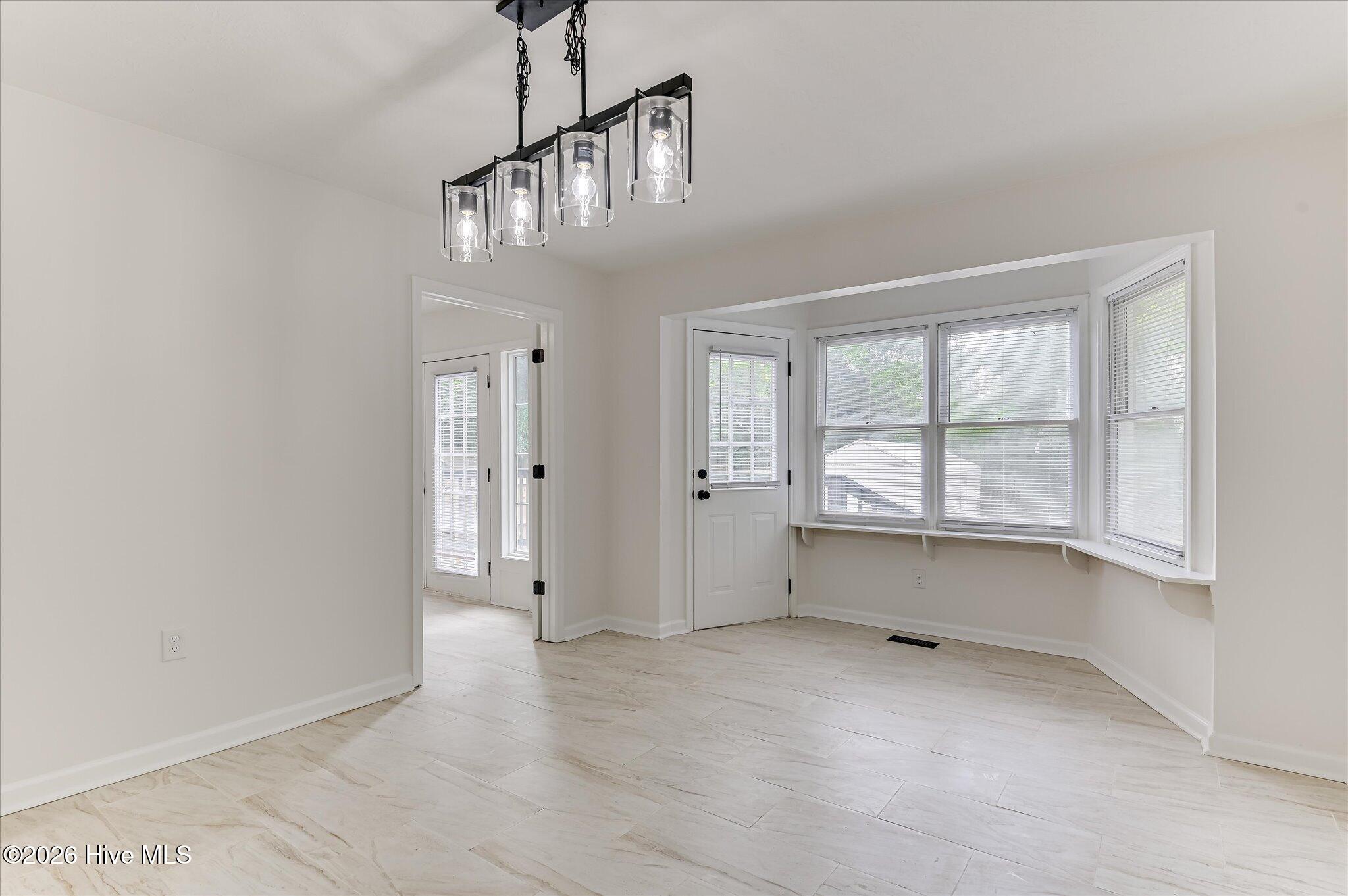 2012 Pennsylvania Avenue Property Photo 18