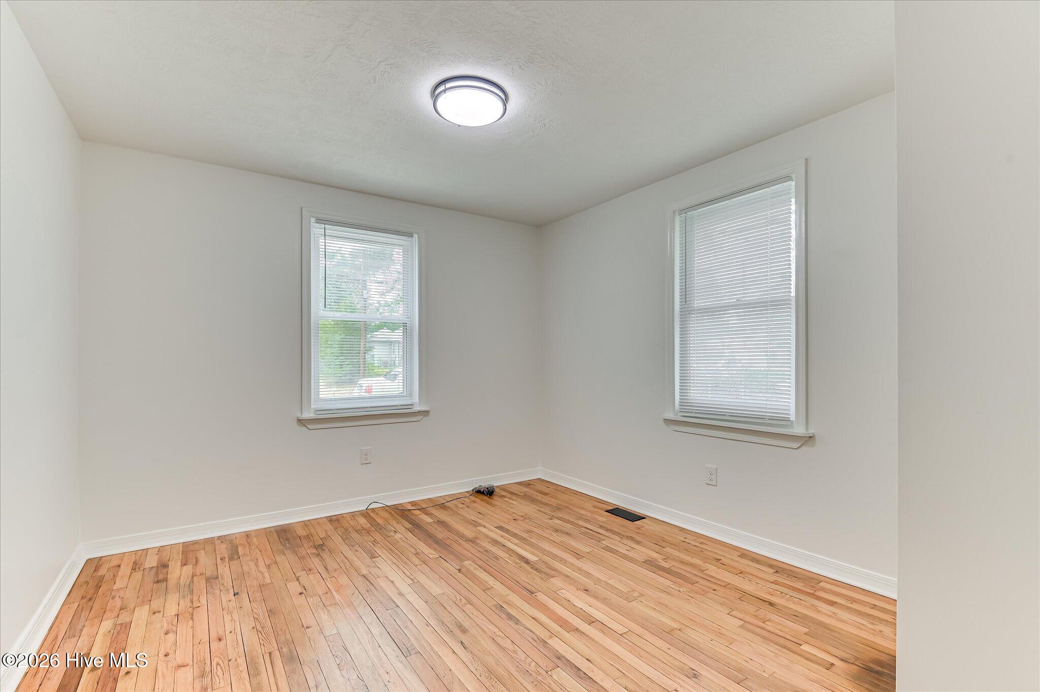 2012 Pennsylvania Avenue Property Photo 30