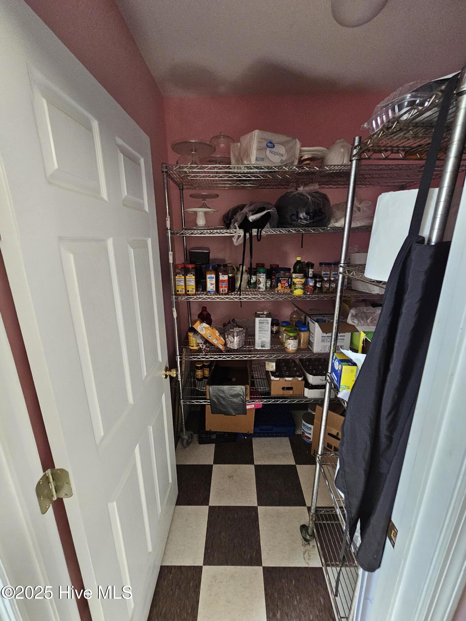 1752 Lyman Road Property Photo 10