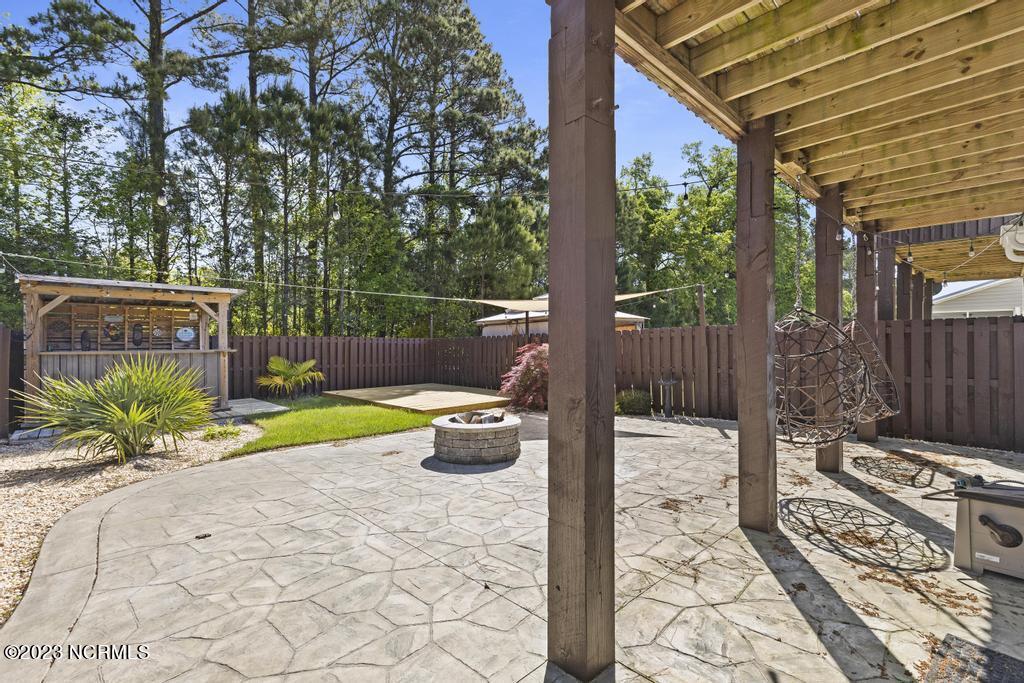 123 James Avenue Property Photo 20