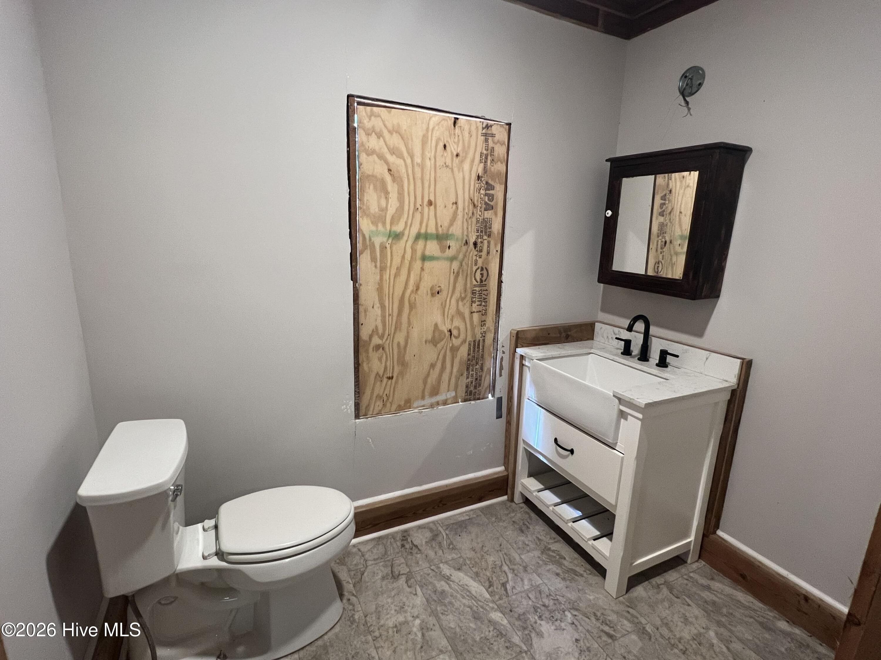 5527 Clay Hill Road Property Photo 15