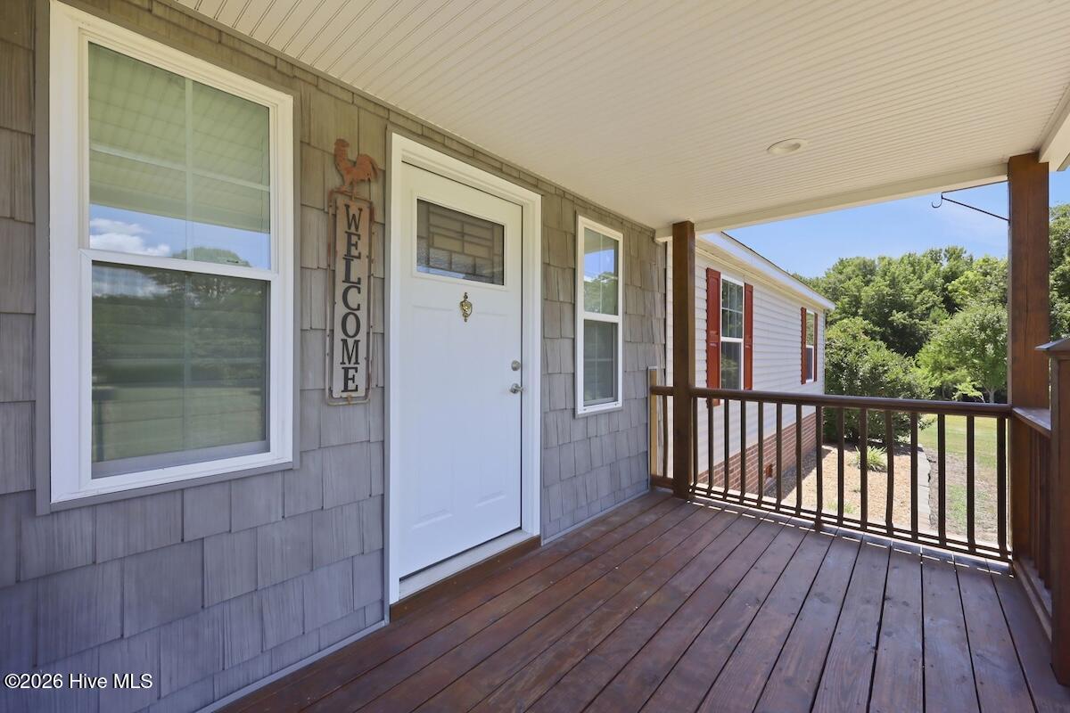 211 Arbor Drive Property Photo 3