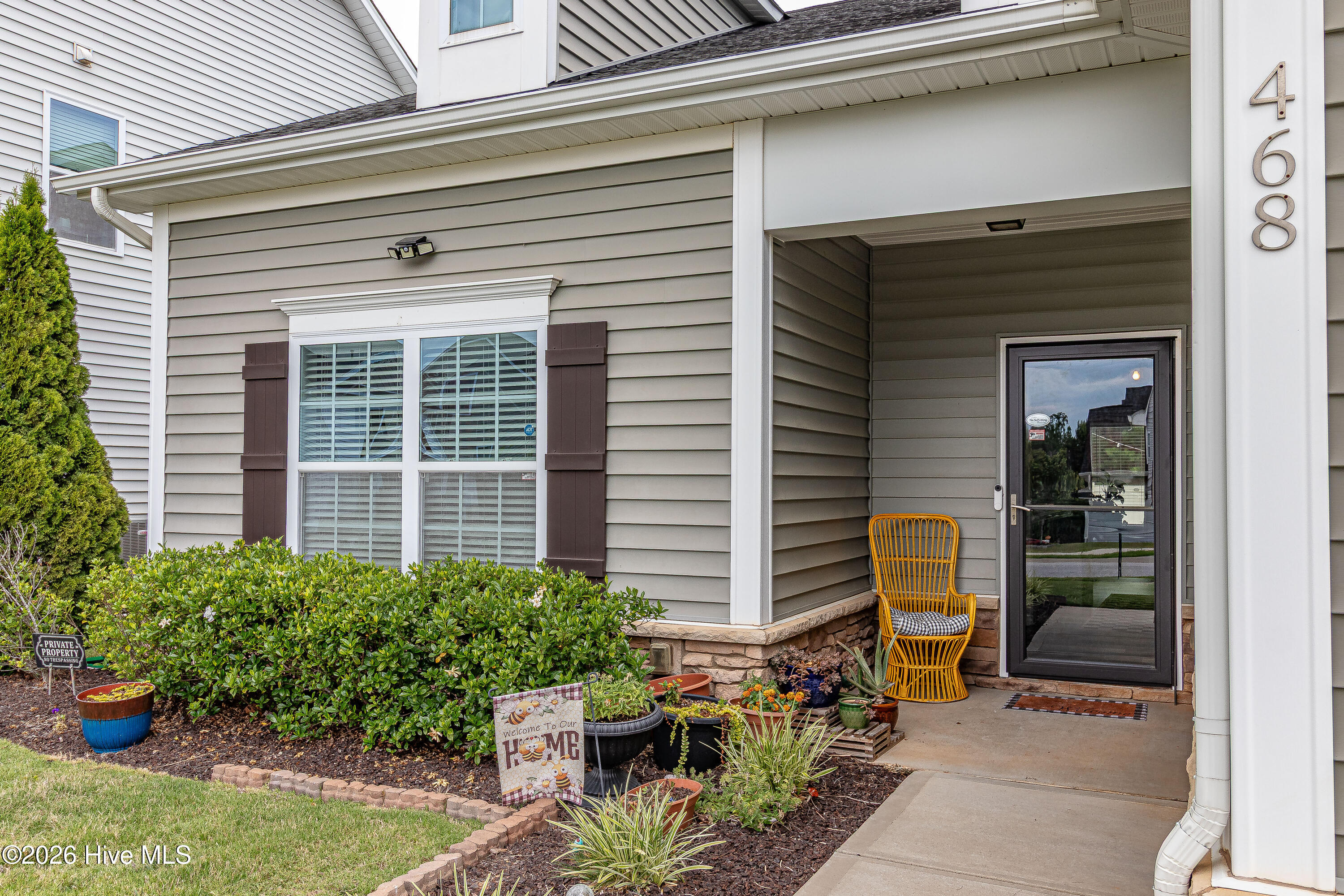 468 Lakemont Drive Property Photo 3