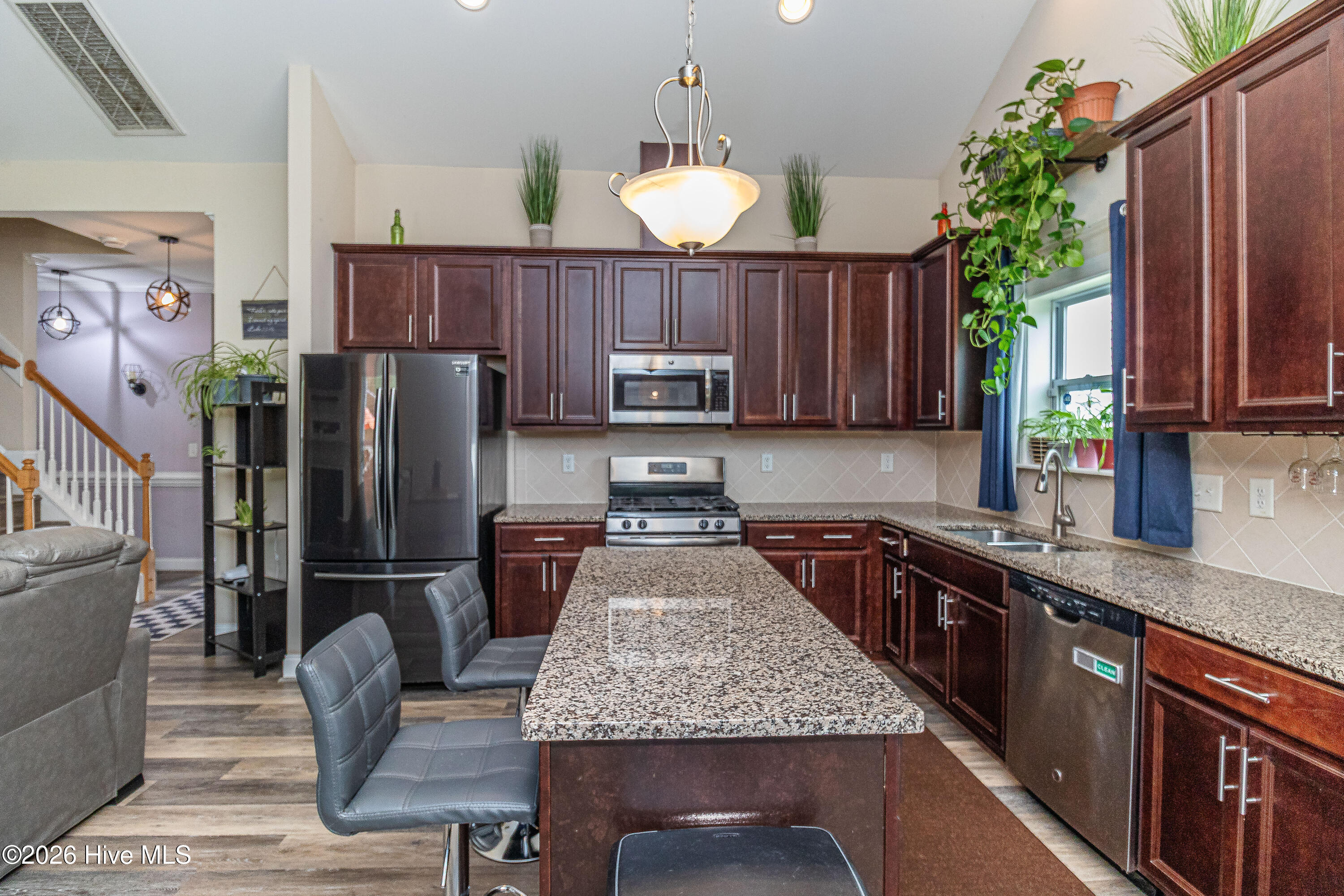 468 Lakemont Drive Property Photo 11