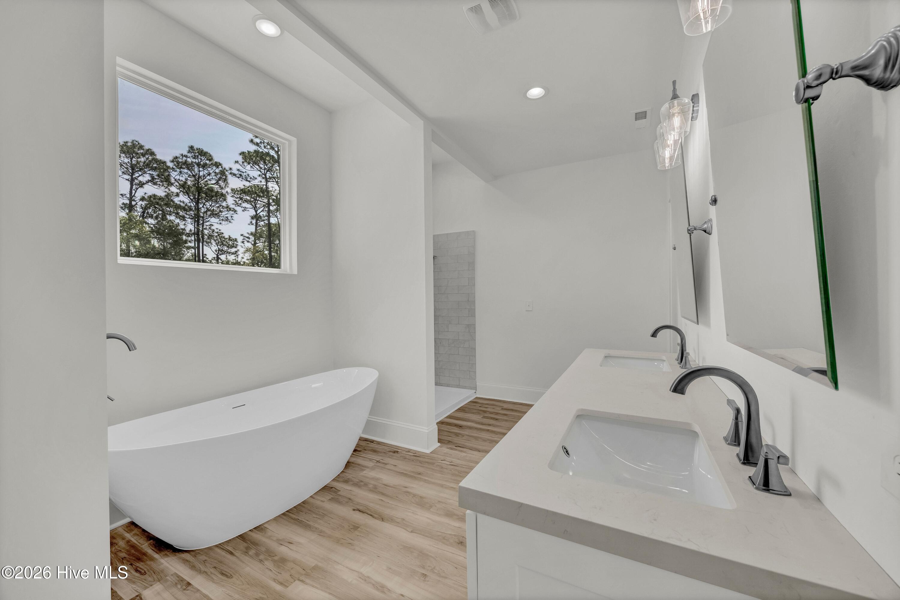 251 Foxcroft Road Property Photo 17