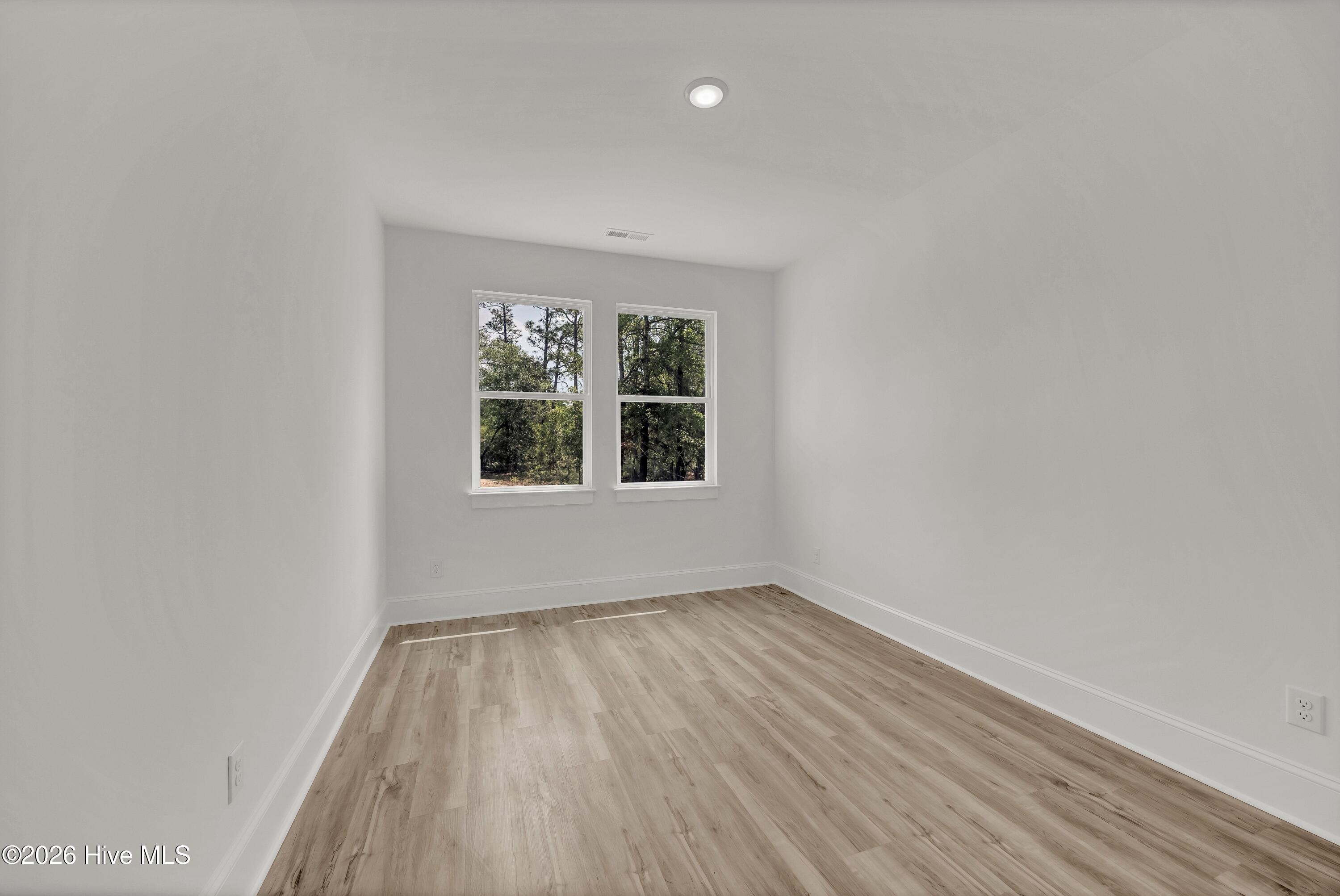 251 Foxcroft Road Property Photo 25