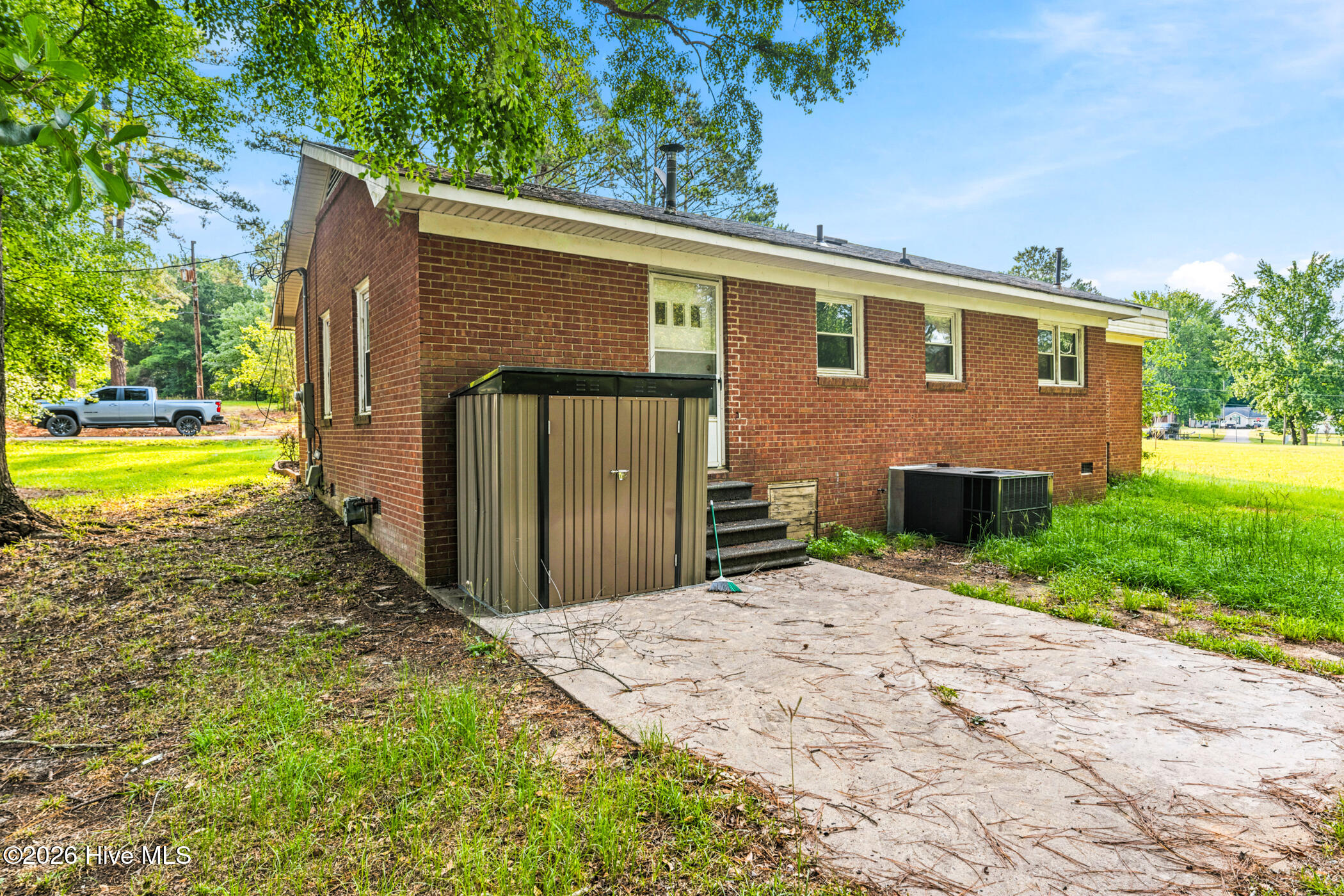 1003 Rainwater Lane Property Photo 3