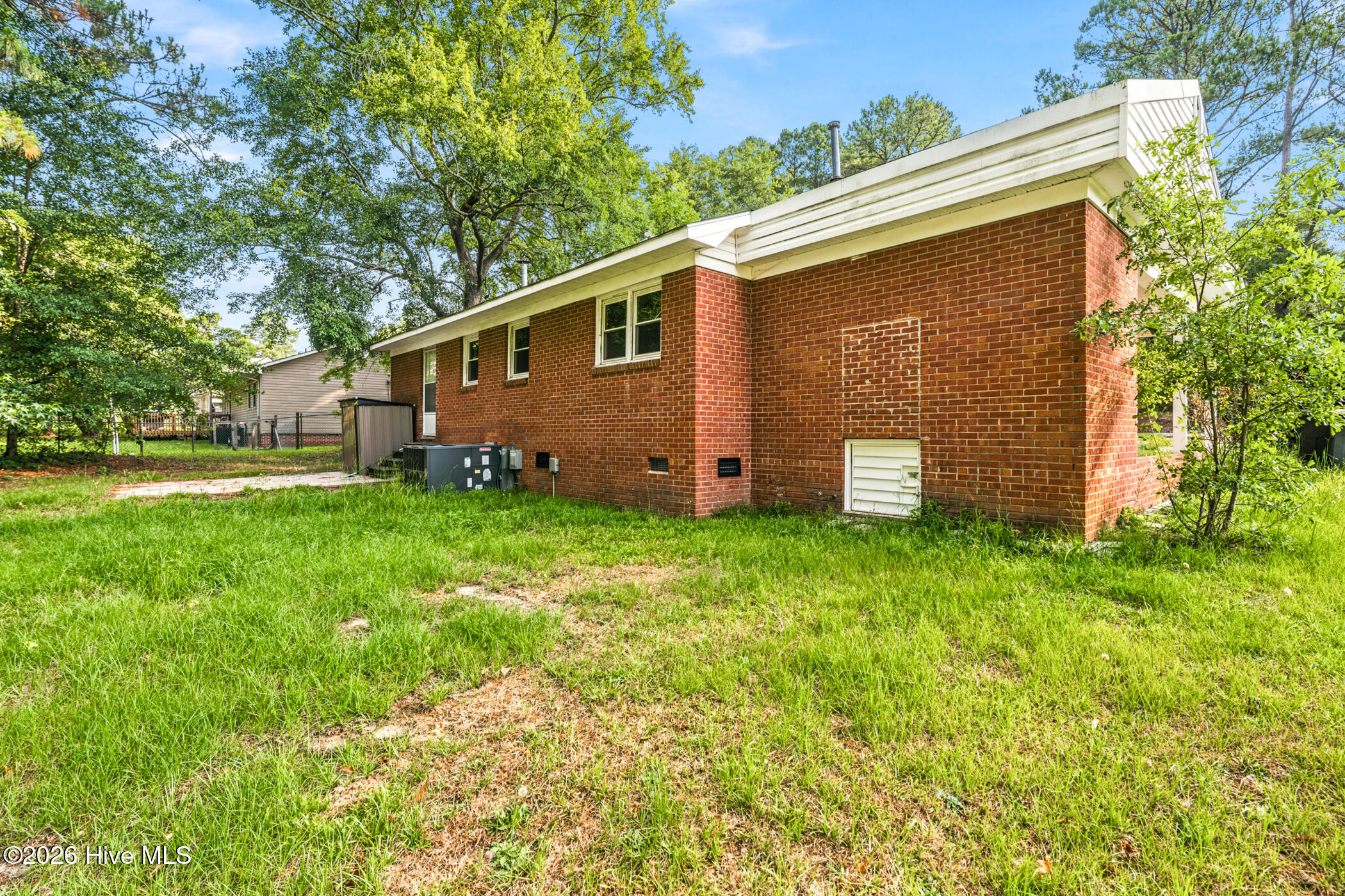 1003 Rainwater Lane Property Photo 4