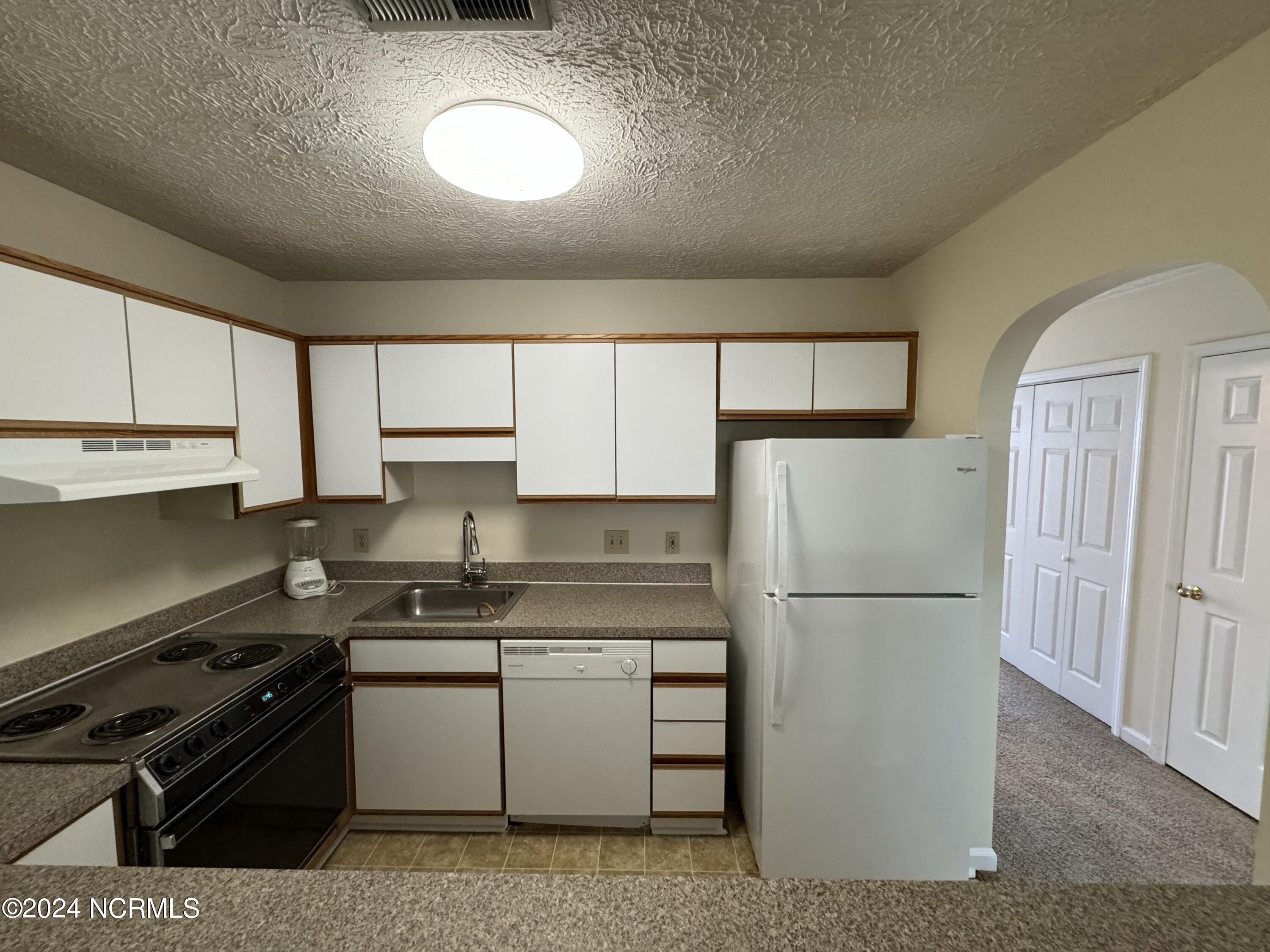 6328 Wrightsville Avenue B2 Property Photo 7