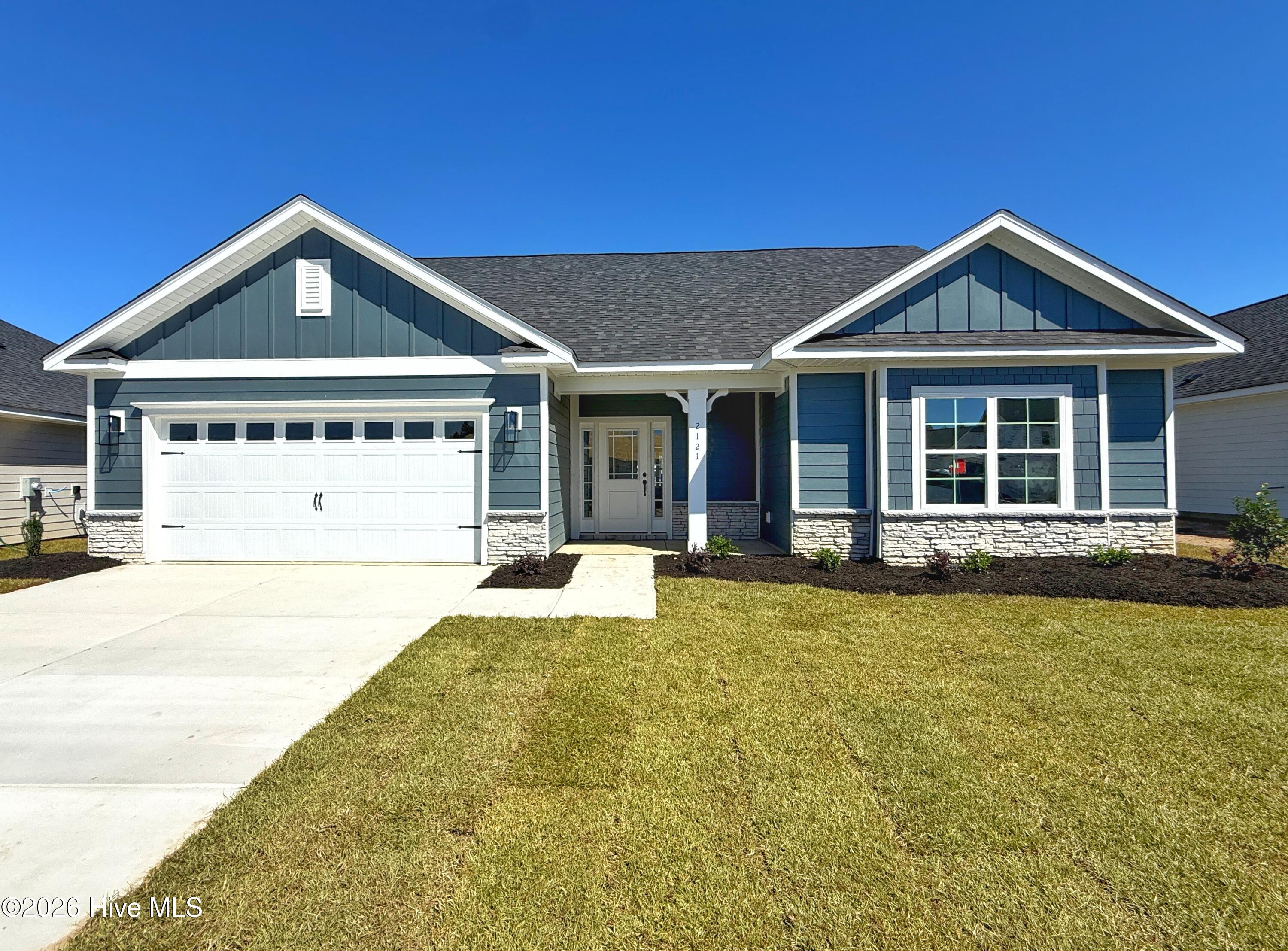 2121 Sandbrook Loop Property Photo 1
