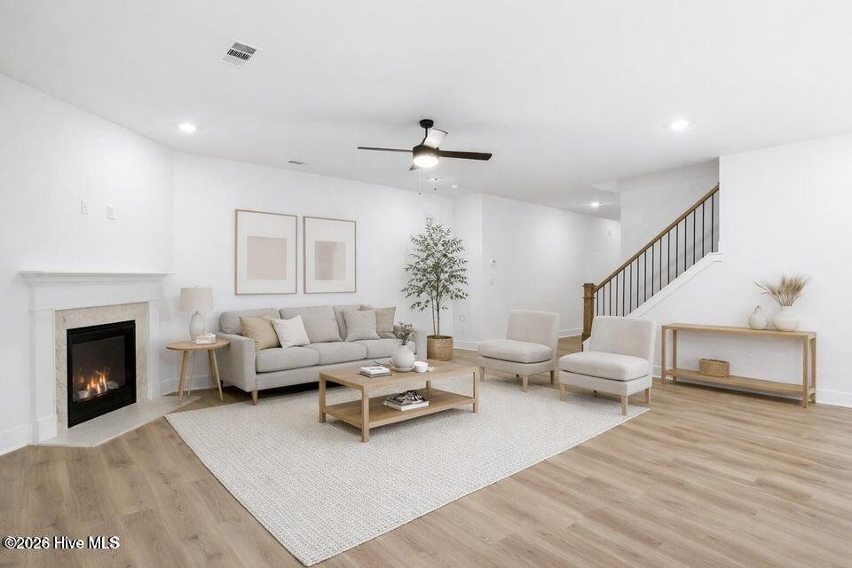 2121 Sandbrook Loop Property Photo 4