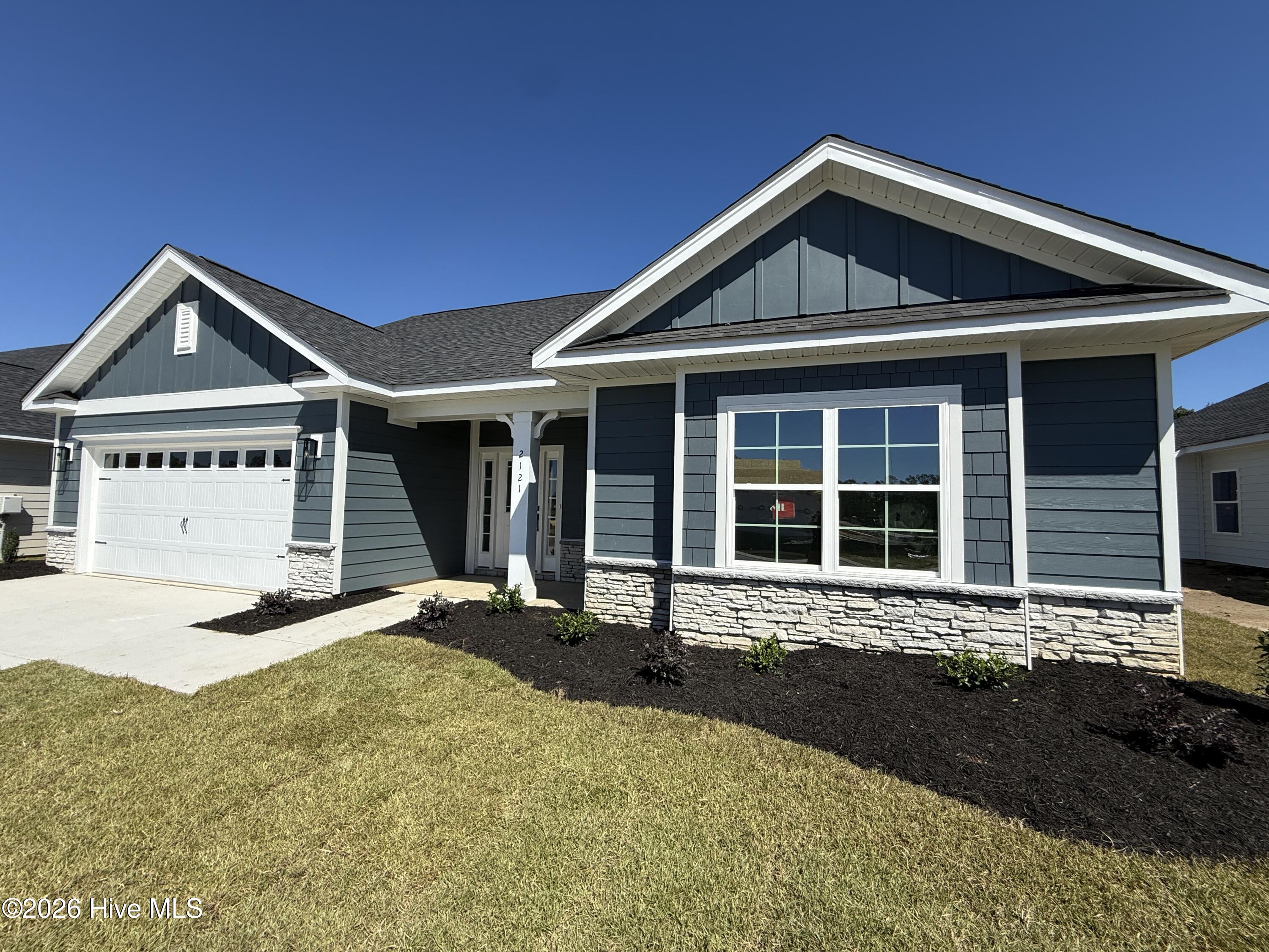 2121 Sandbrook Loop Property Photo 5