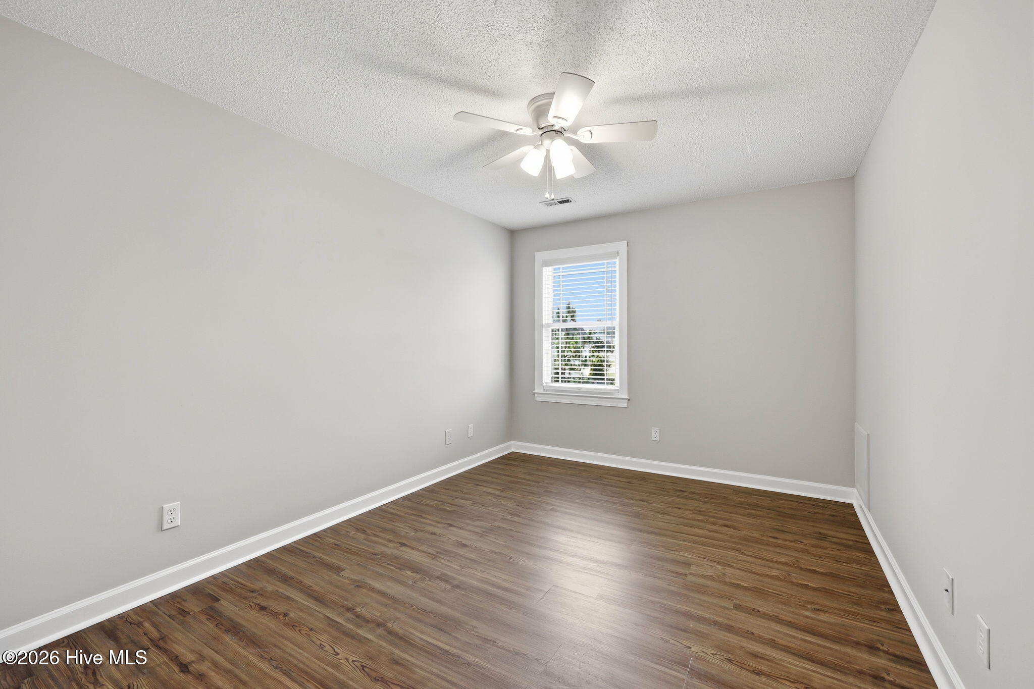 547 Tabard Road Property Photo 32