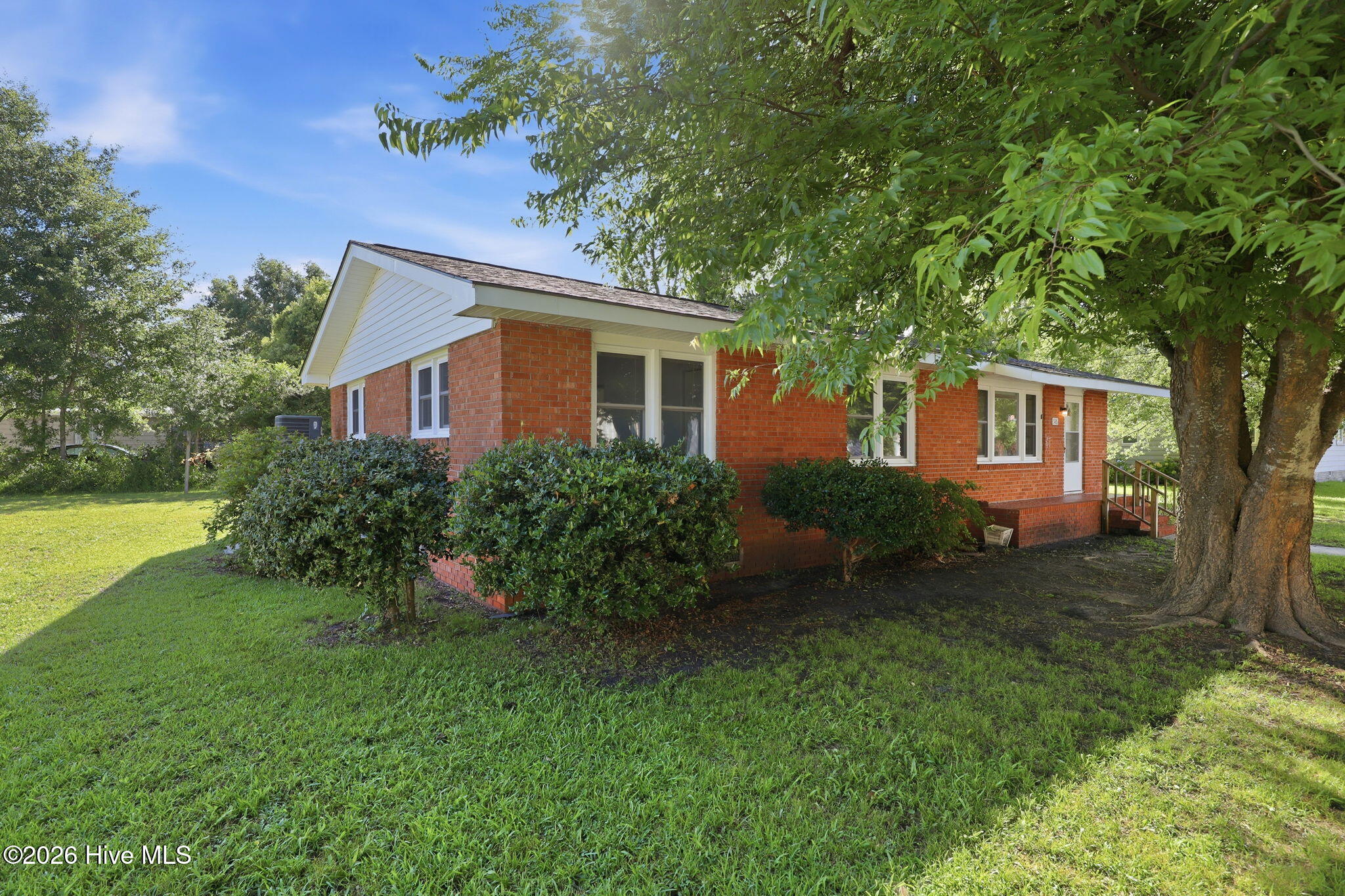 526 N A Street Property Photo 6