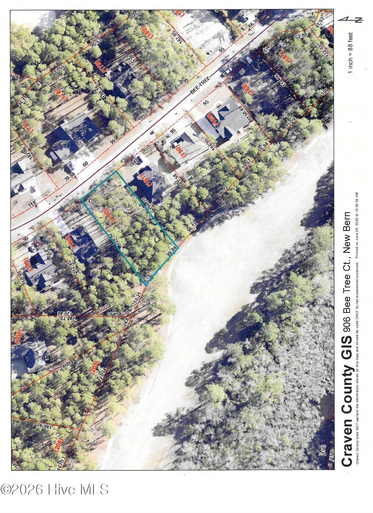 906 Bee Tree Court Property Photo 3