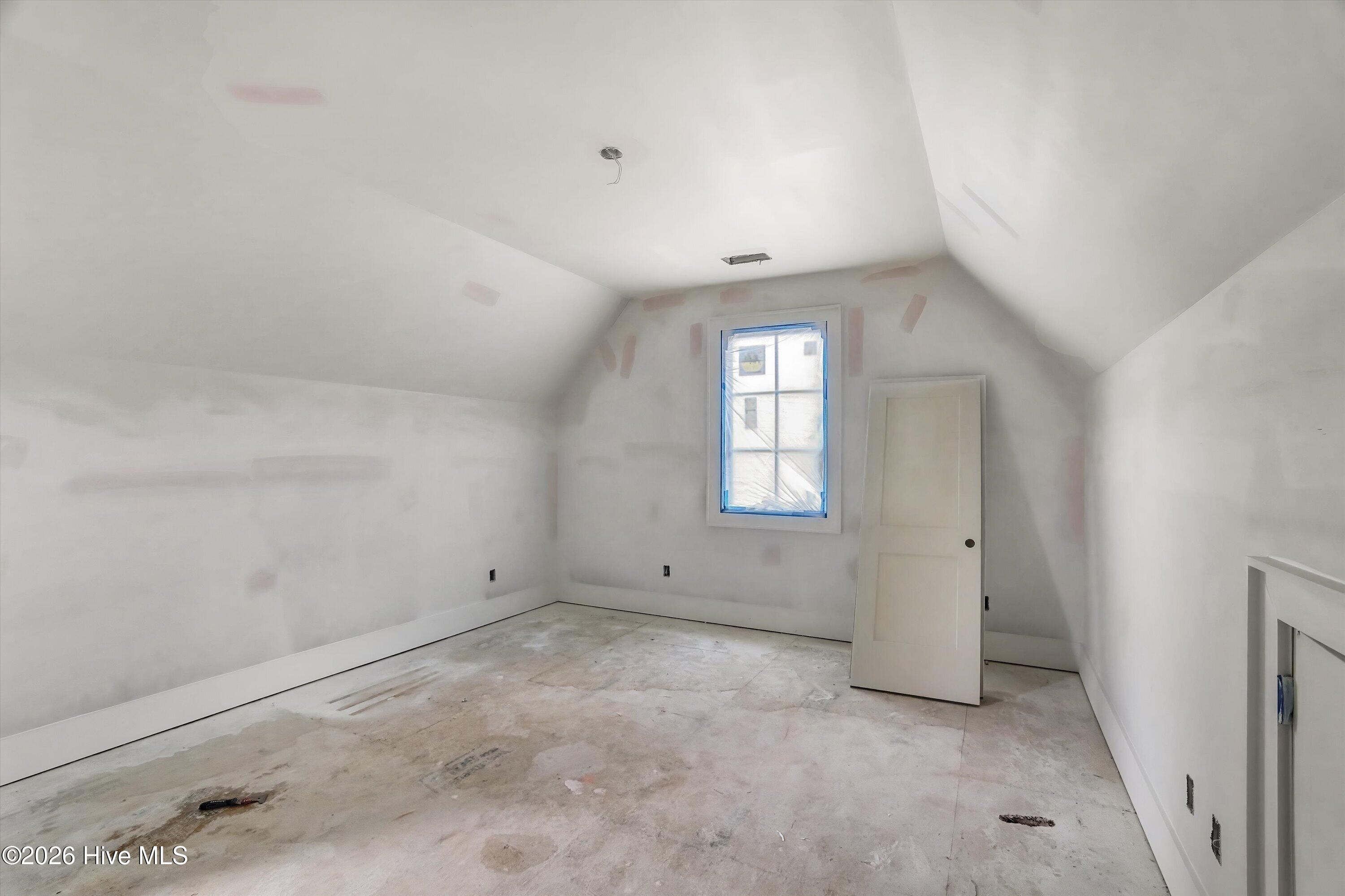 3104 Carillon Way Property Photo 30