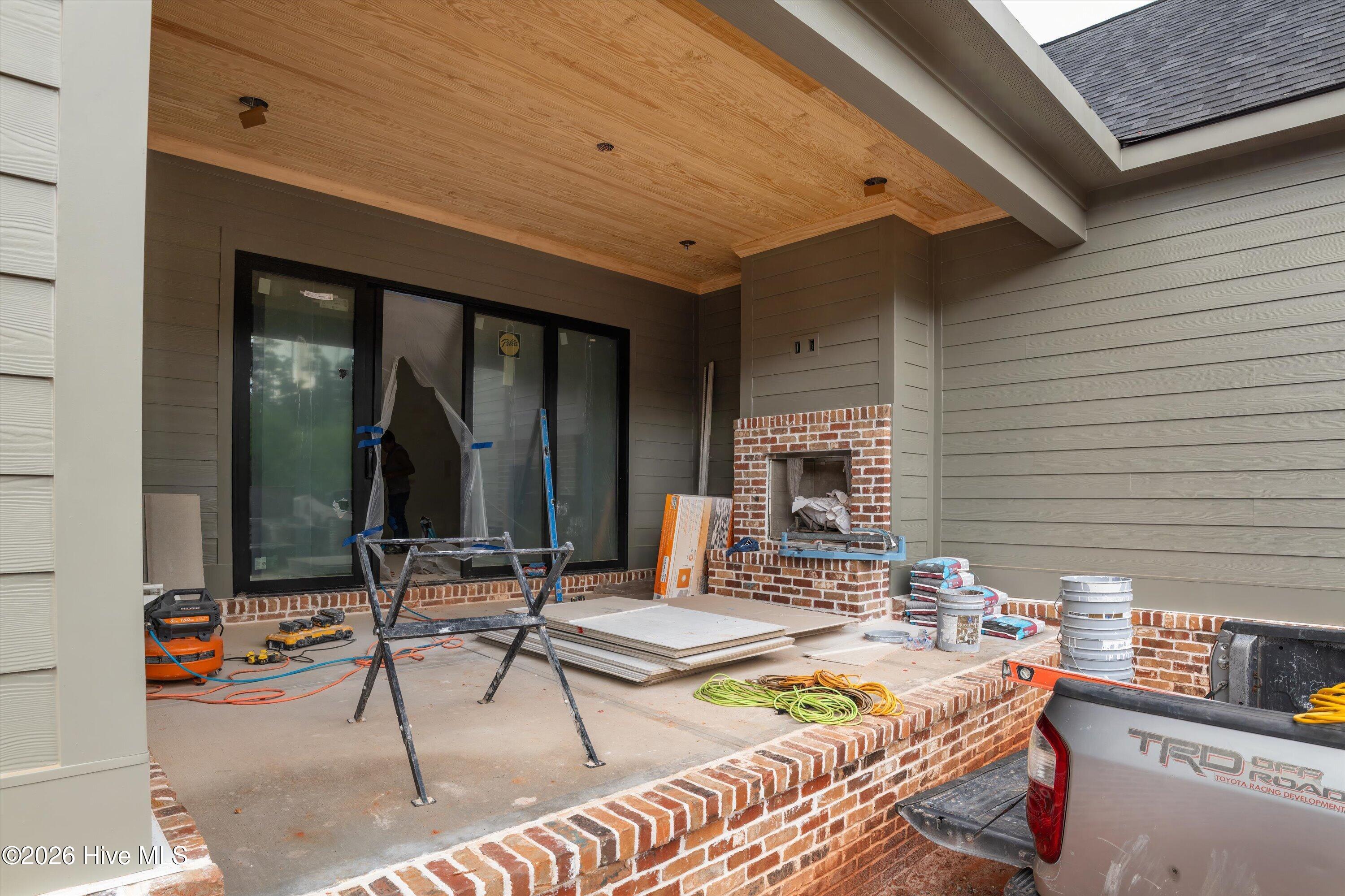 3104 Carillon Way Property Photo 39