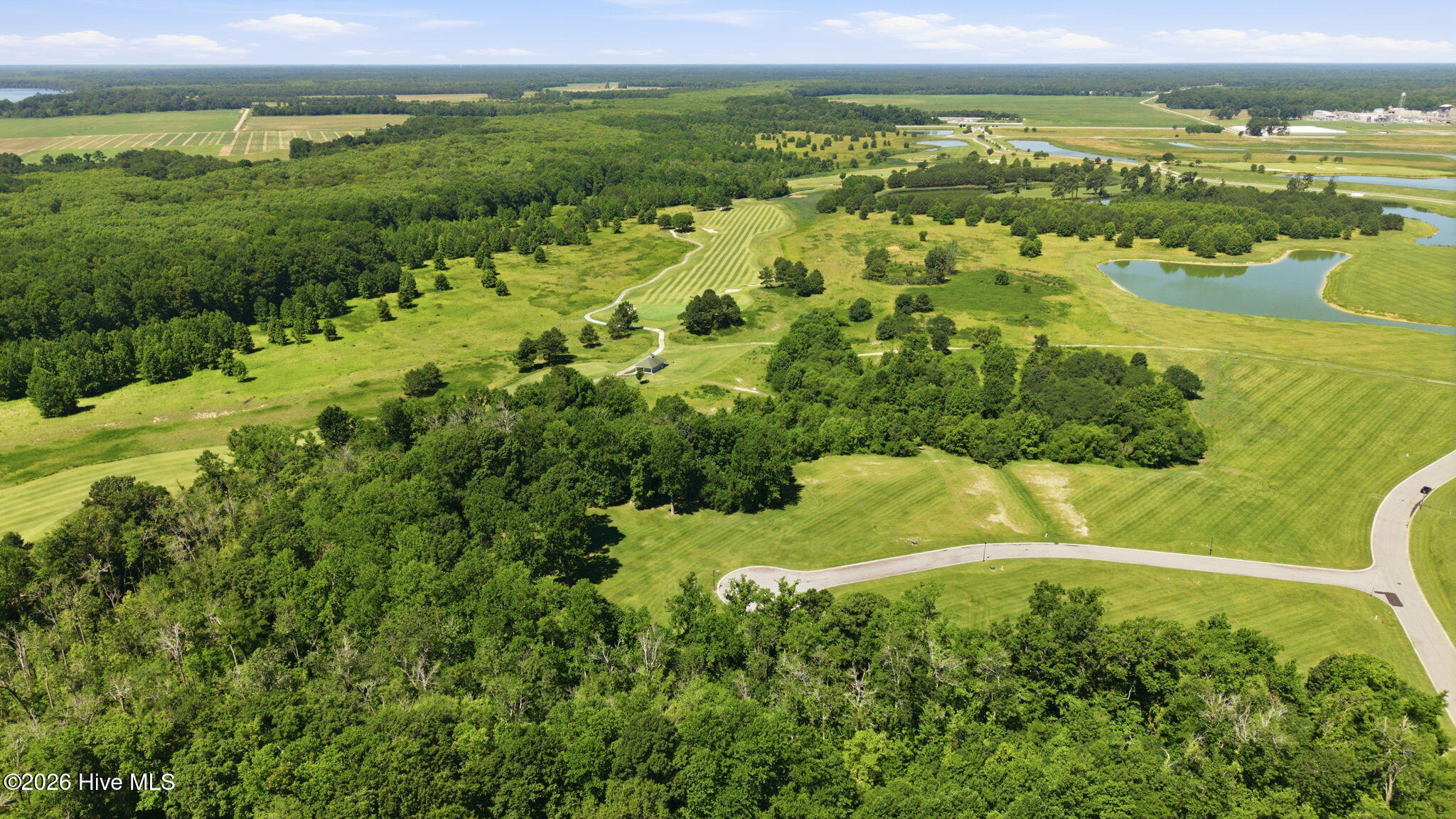 110 81 Noble Court Property Photo 14