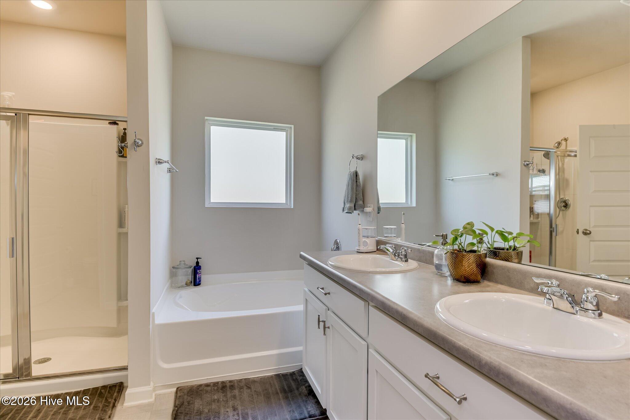 3196 White Gate Loop Property Photo 25