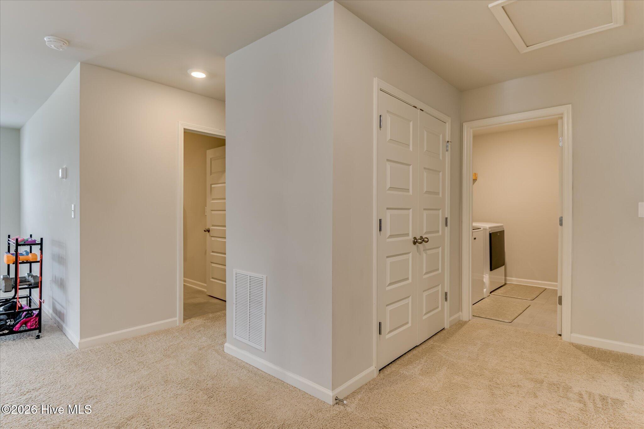 3196 White Gate Loop Property Photo 28