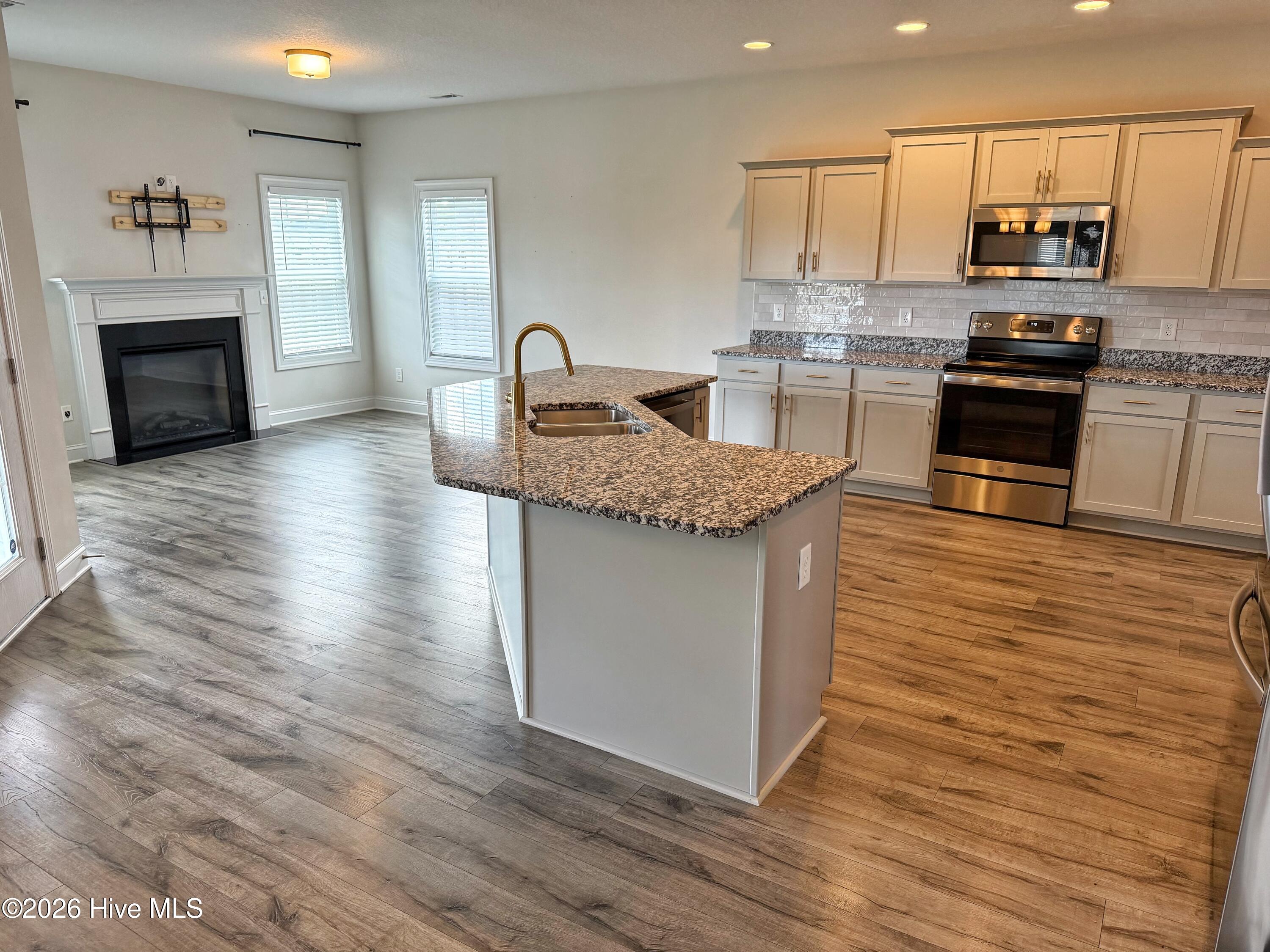 734 Hope Dexter Drive Property Photo 12