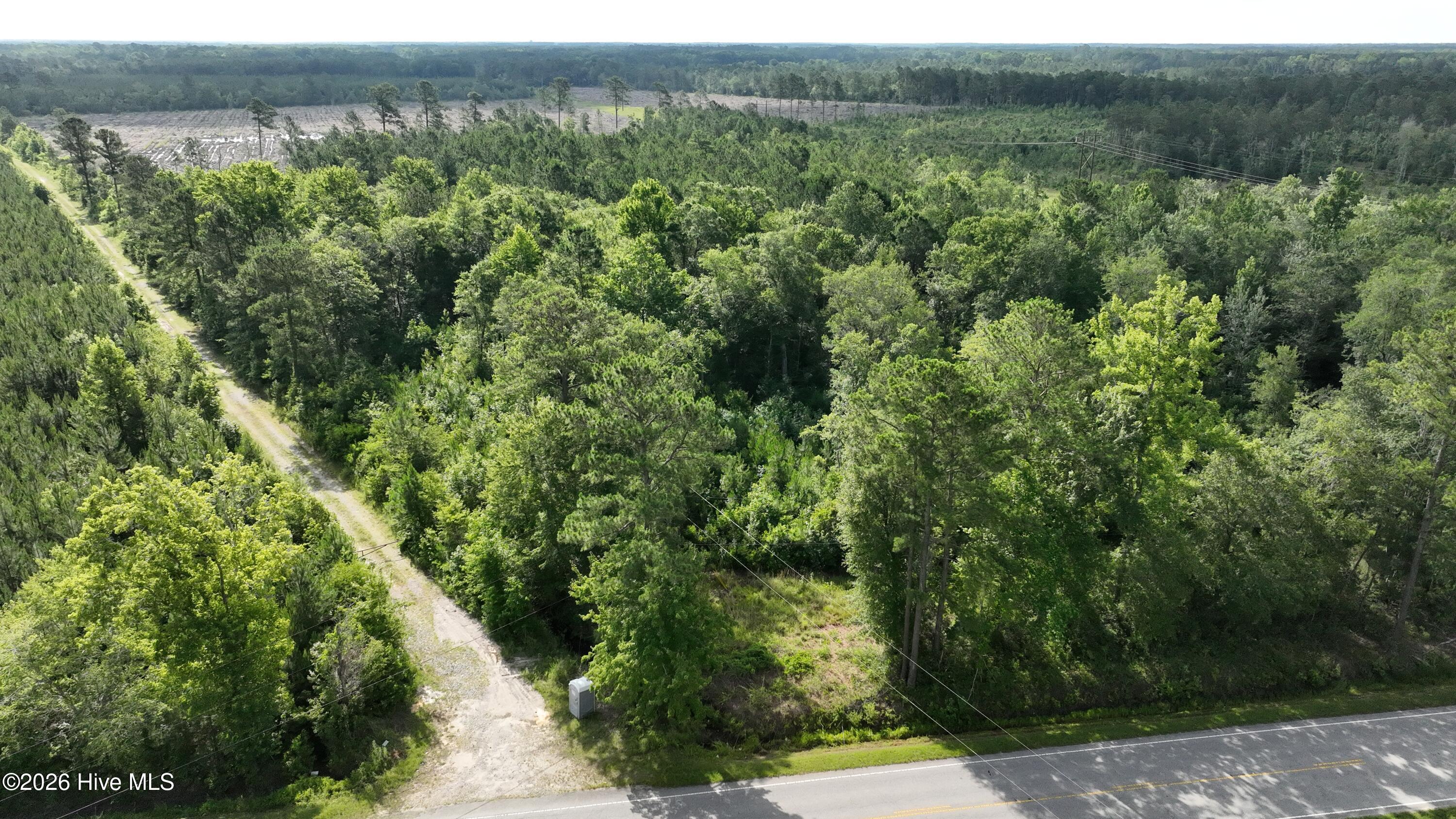 00 General Howe Highway Property Photo 2