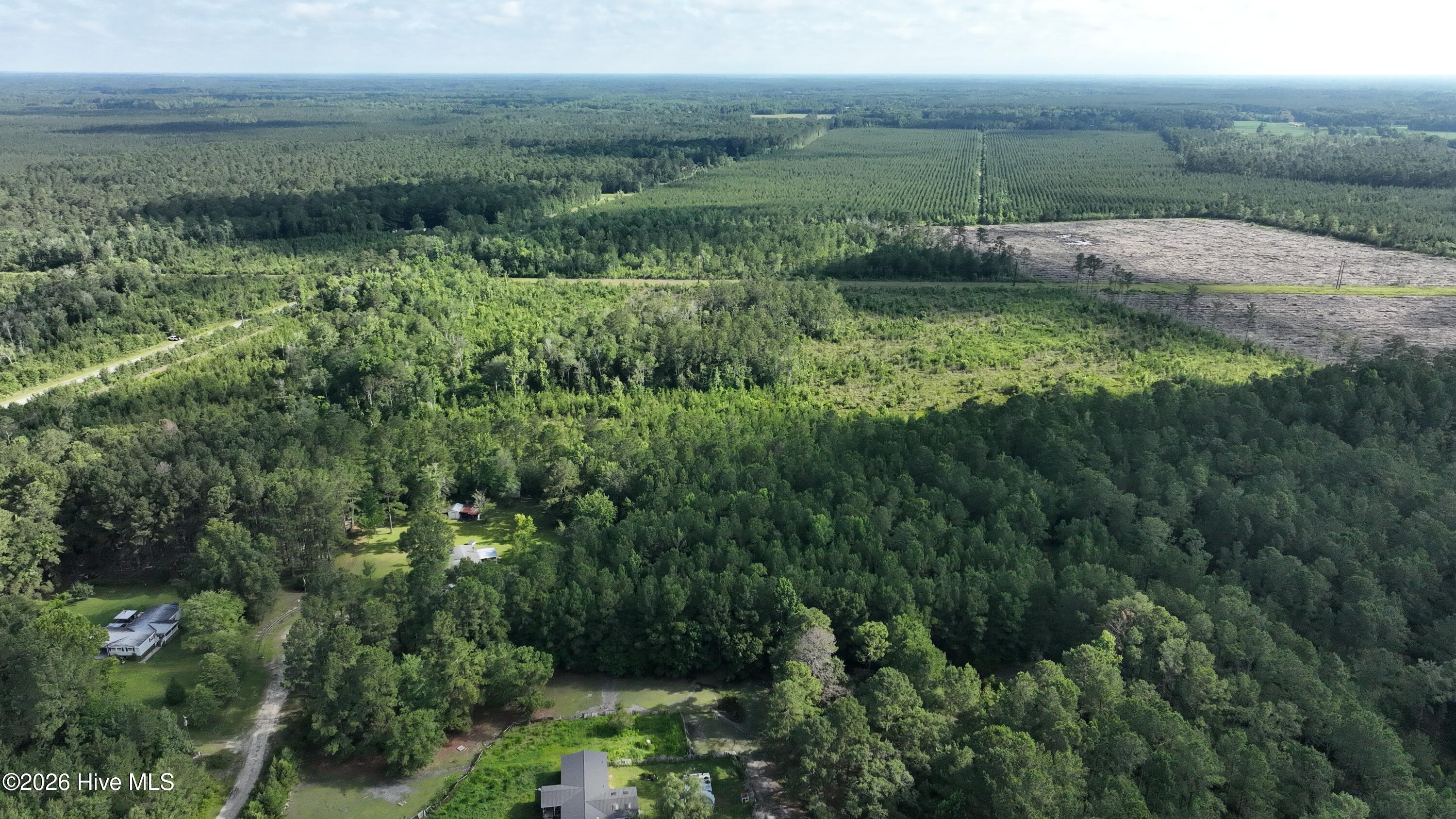 00 General Howe Highway Property Photo 3