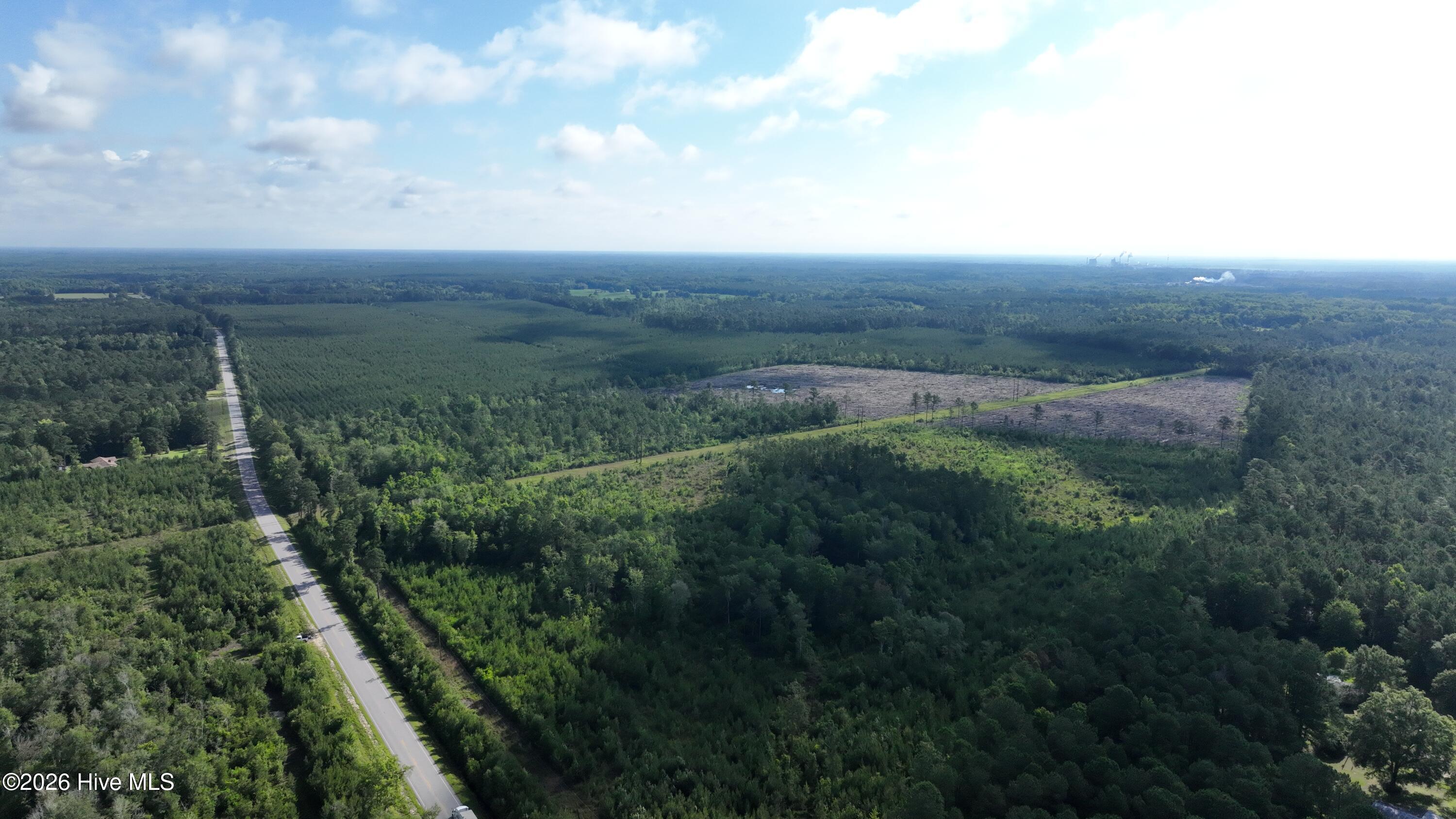 00 General Howe Highway Property Photo 7