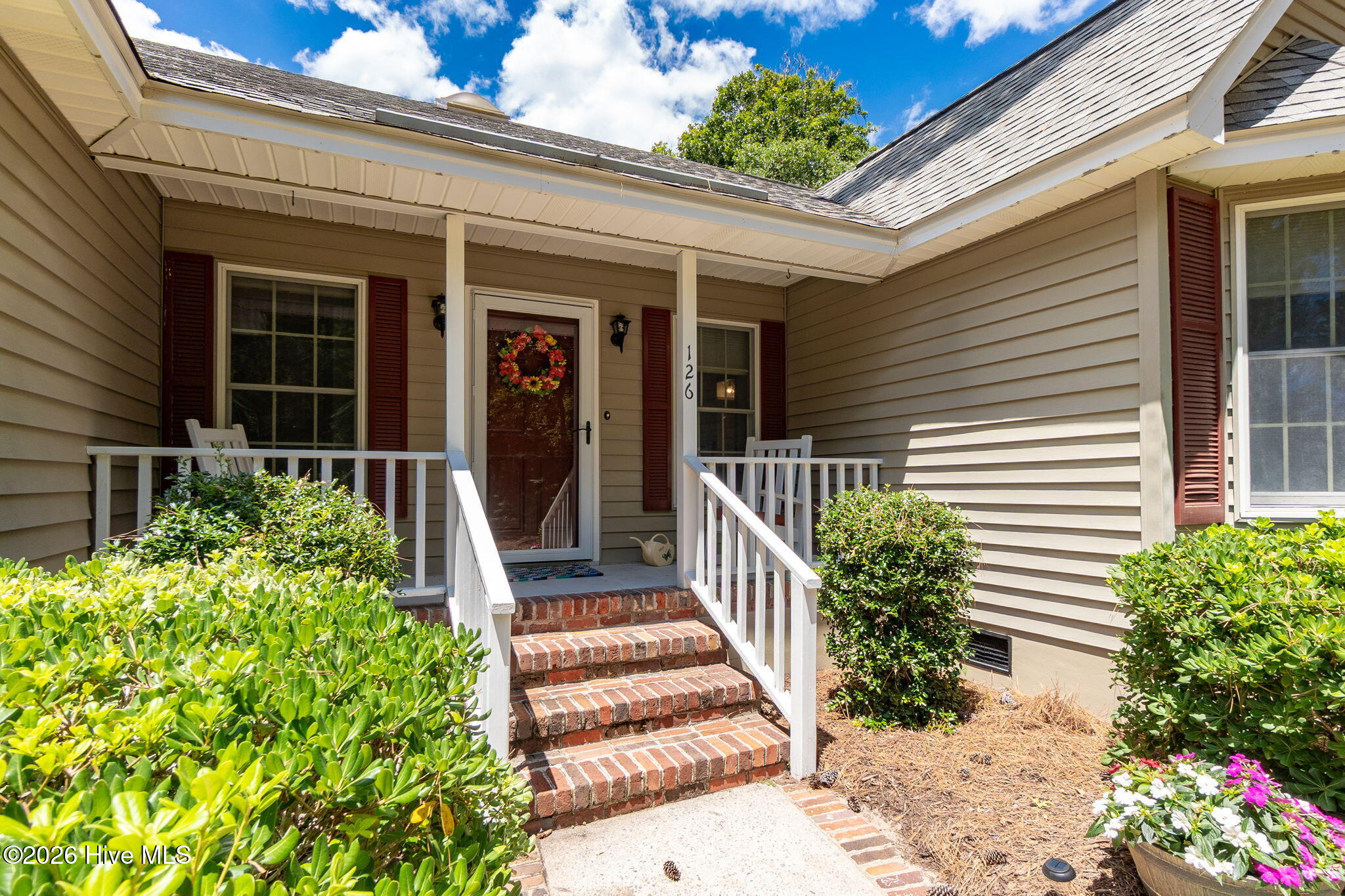 126 Loblolly Drive Property Photo 4