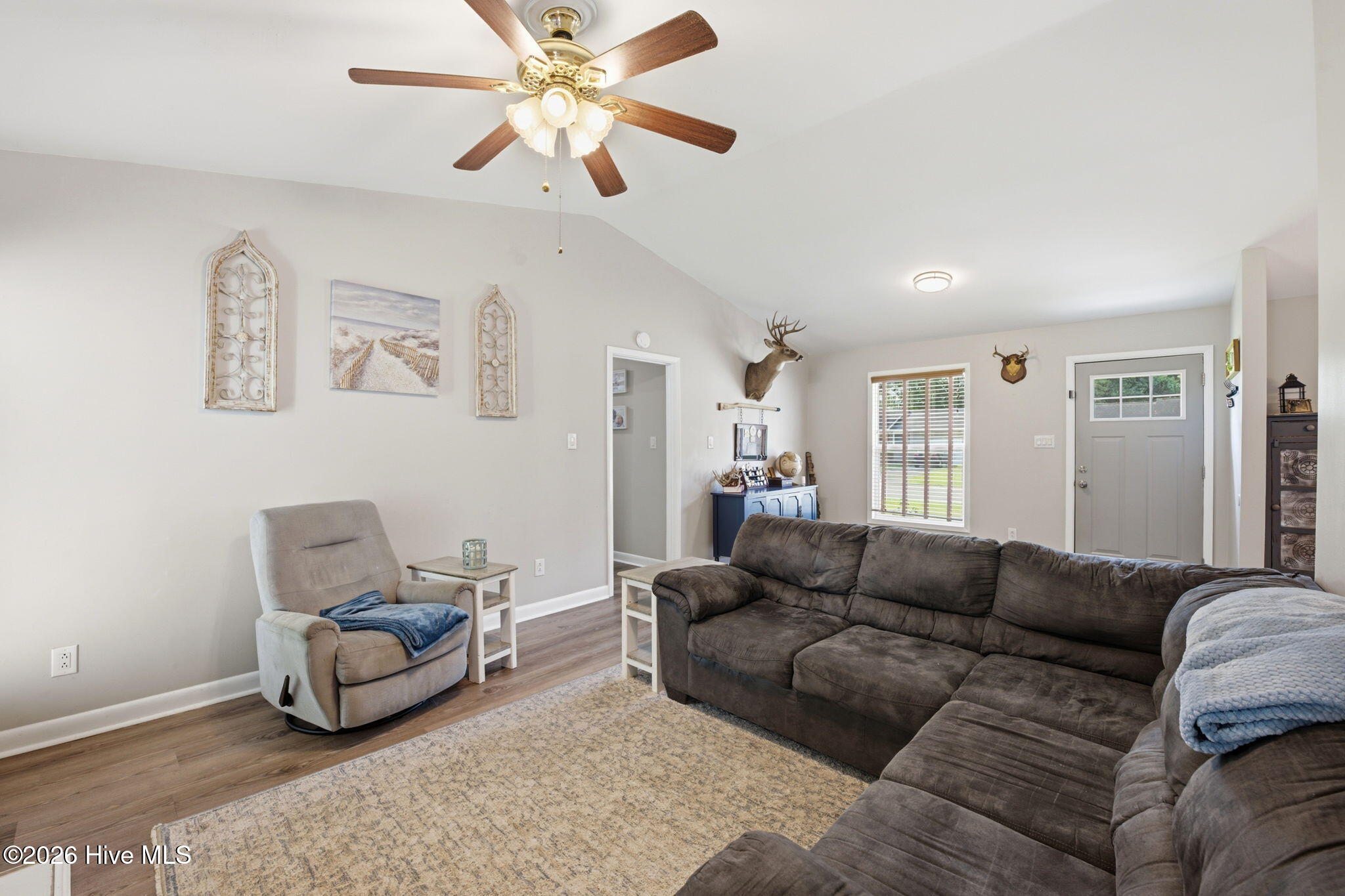 211 Nottingham Drive Property Photo 11