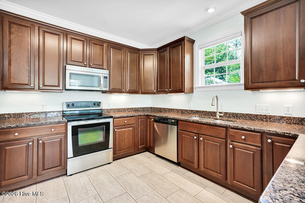 3618 Button Bush Court Property Photo 16