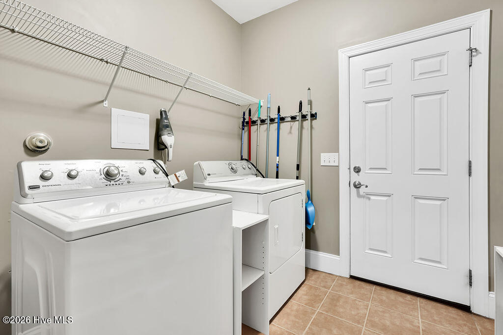 3618 Button Bush Court Property Photo 27