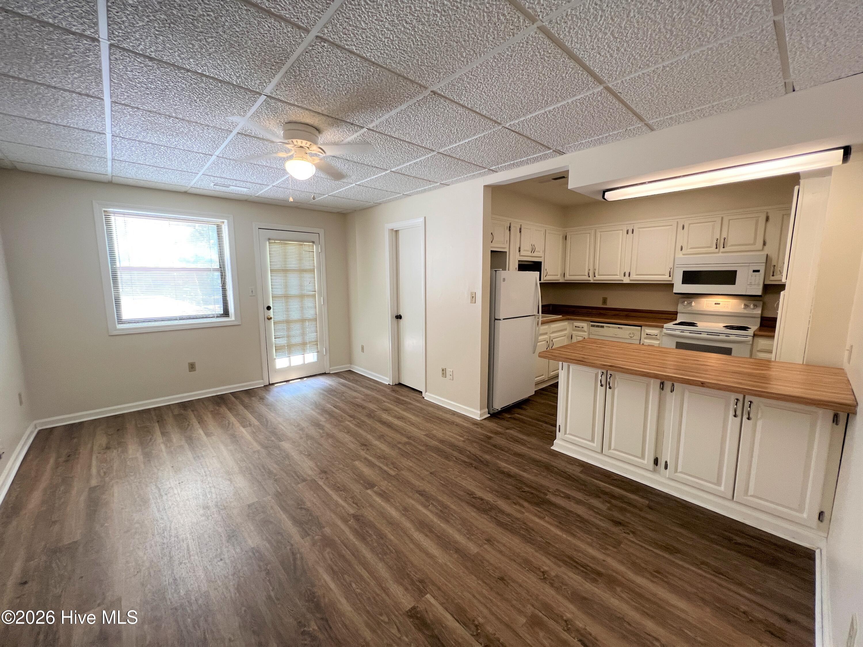 1221 Riverside Avenue 207 Property Photo 1