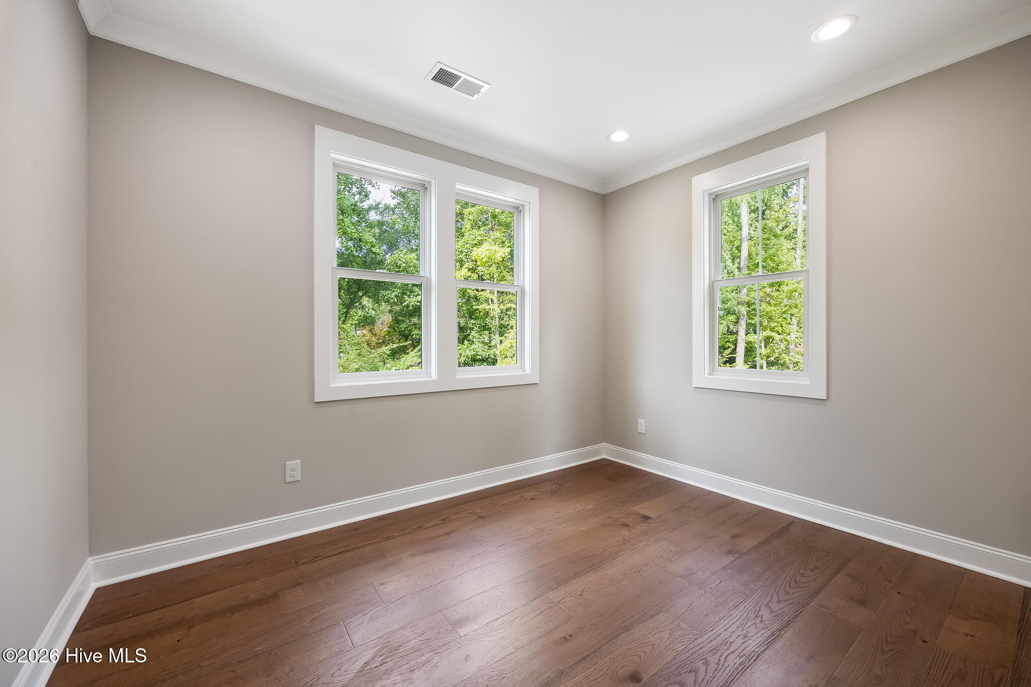 200 Ridge Drive Property Photo 6