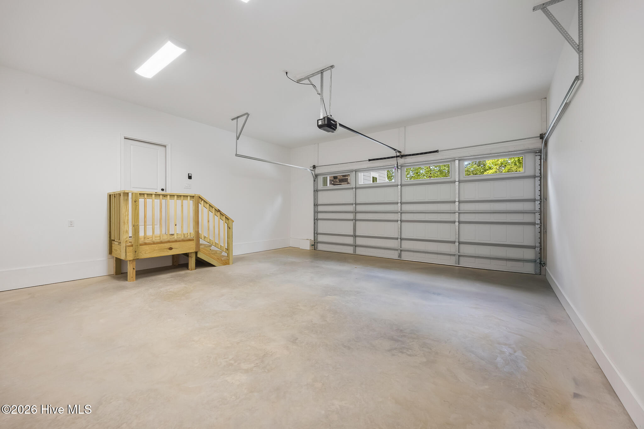 200 Ridge Drive Property Photo 28