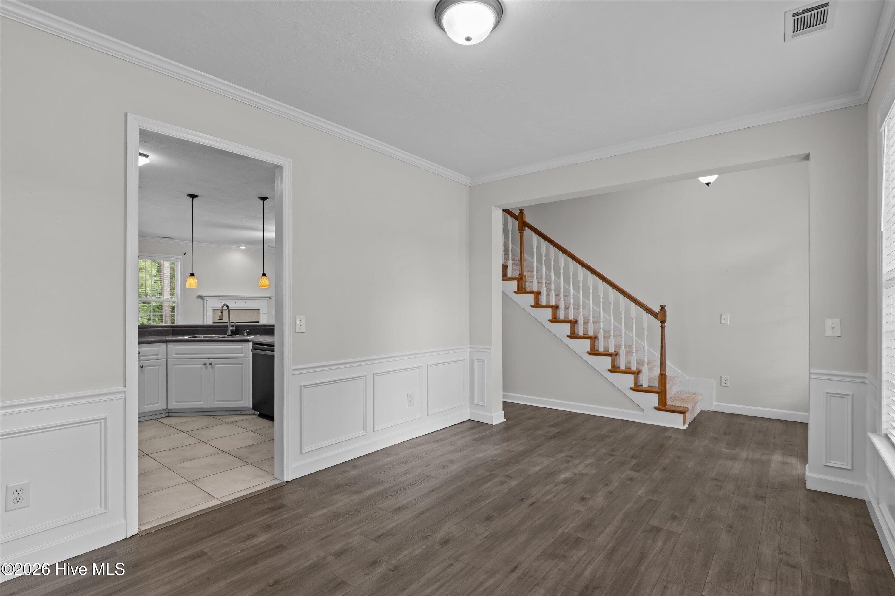 647 Ventana Drive Property Photo 11